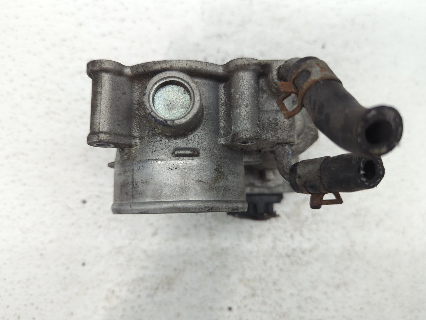 2014-2019 Kia Soul Throttle Body P/N:35100-2E000 35100-2L000 Fits Fits 2011 2012 2013 2014 2015 2016 2017 2018 2019 2020 202