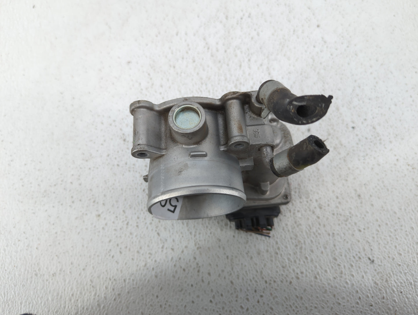 2014-2019 Kia Soul Throttle Body P/N:35100-2E000 Fits Fits 2011 2012 2013 2014 2015 2016 2017 2018 2019 2020 2021 OEM Used A