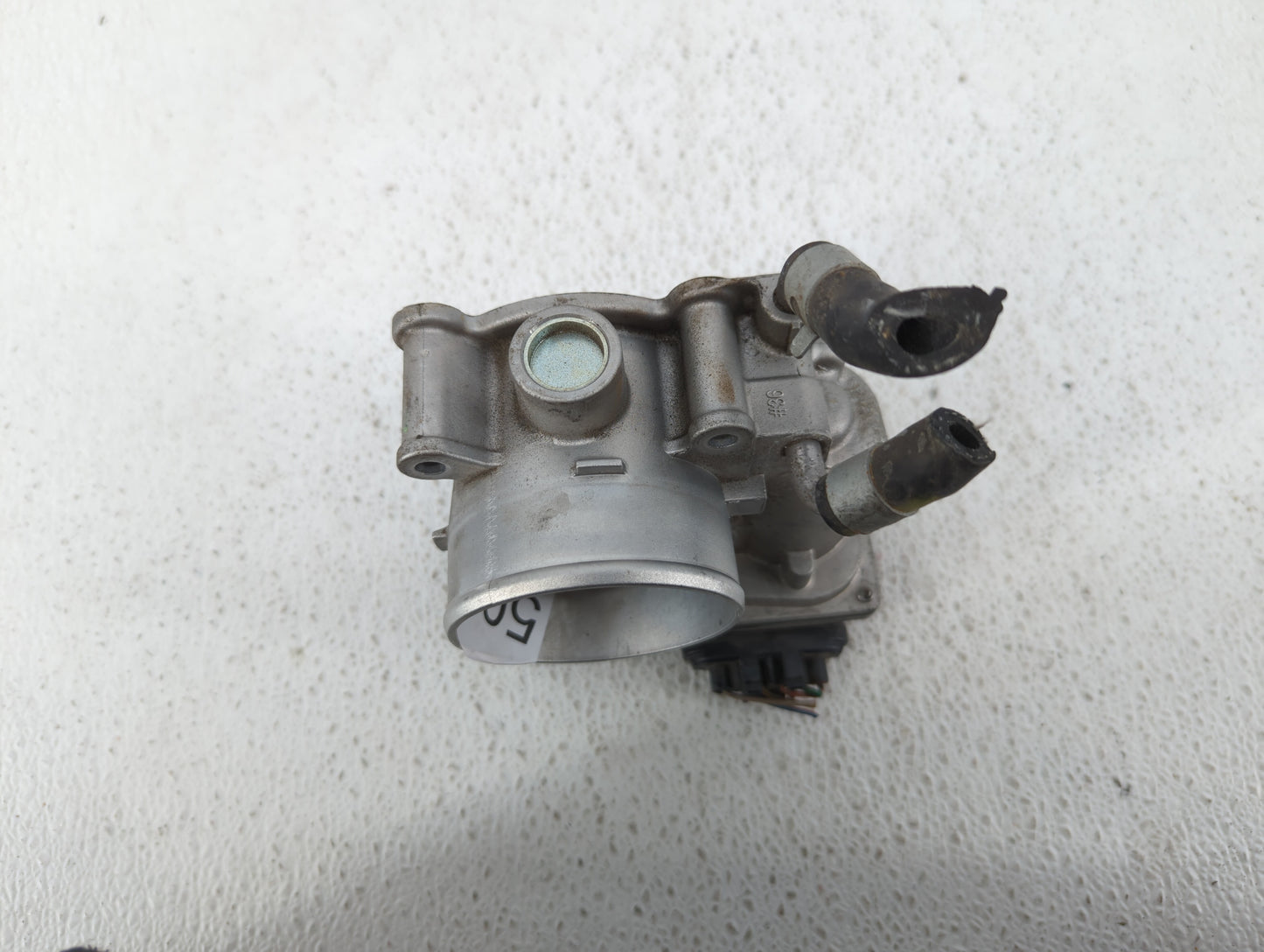 2014-2019 Kia Soul Throttle Body P/N:35100-2E000 Fits Fits 2011 2012 2013 2014 2015 2016 2017 2018 2019 2020 2021 OEM Used A