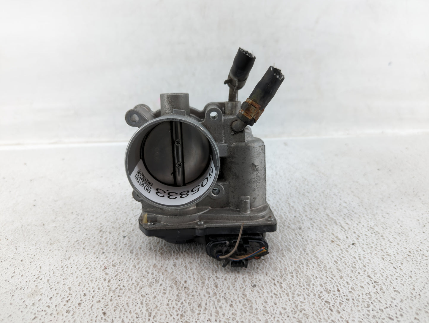 2014-2019 Kia Soul Throttle Body P/N:35100-2E000 Fits Fits 2011 2012 2013 2014 2015 2016 2017 2018 2019 2020 2021 OEM Used A