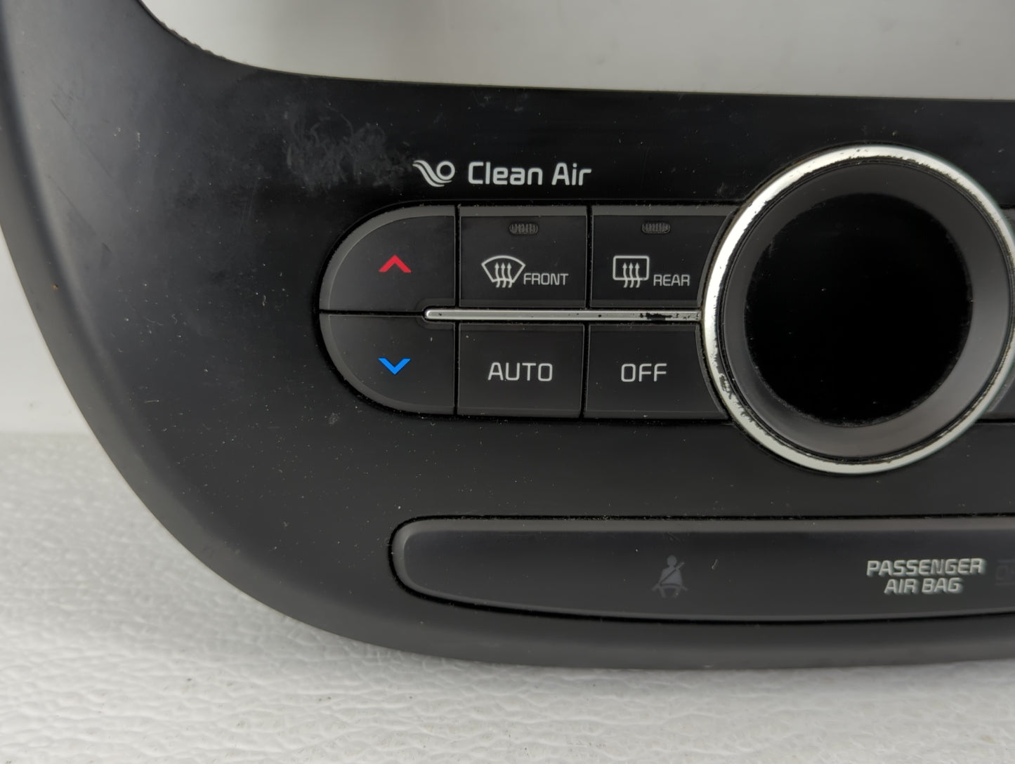 2017-2019 Kia Soul Climate Control Module Temperature AC/Heater Replacement P/N:97250-B2DQ1CA 97250-B2GQ1CA Fits OEM Used Au