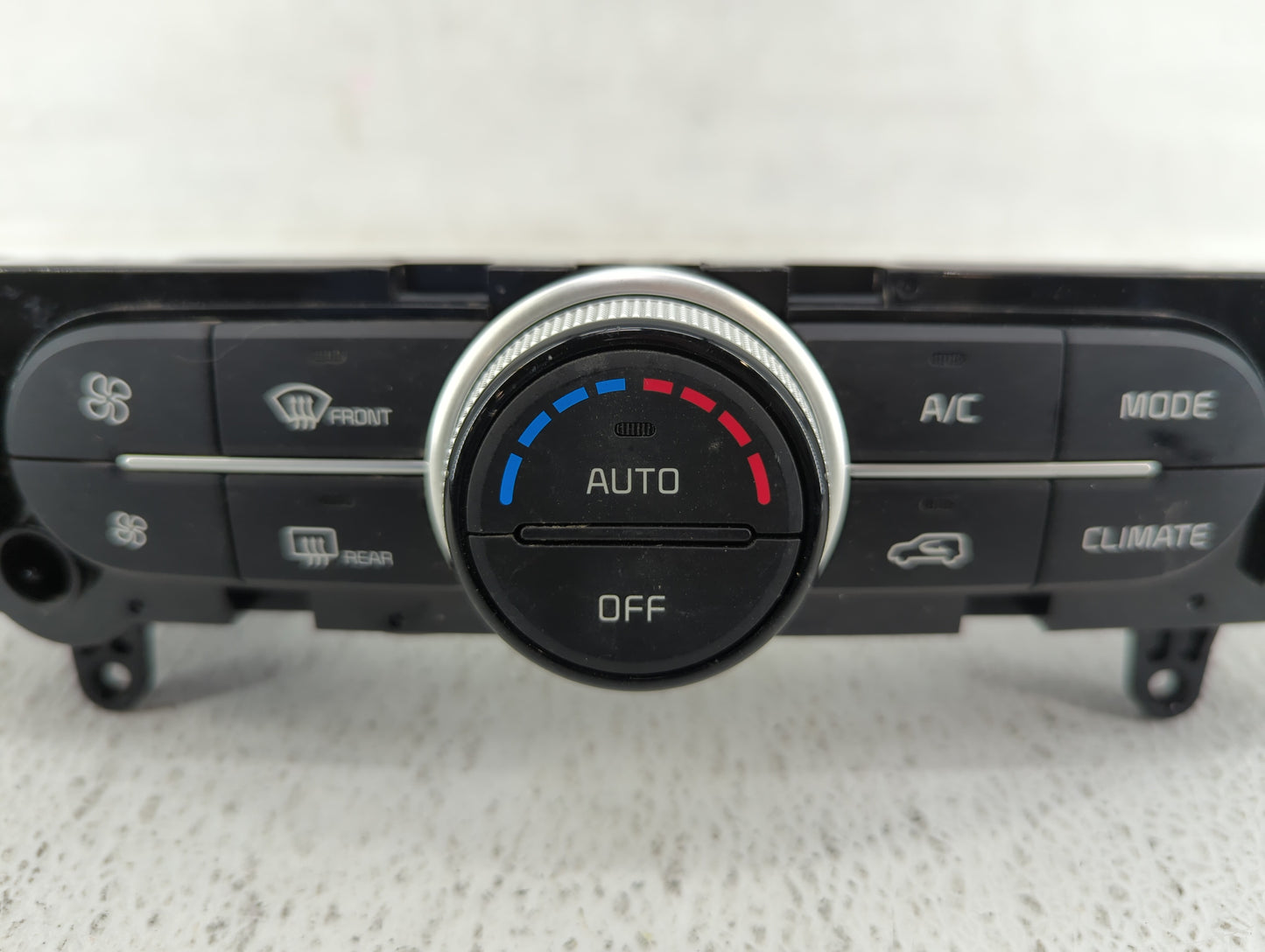 2017-2019 Kia Soul Climate Control Module Temperature AC/Heater Replacement P/N:97250-B2GR1CA 97250-B2GS1CA Fits OEM Used Au