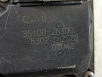2012-2019 Kia Soul Throttle Body P/N:35100-2B300 Fits Fits 2012 2013 2014 2015 2016 2017 2018 2019 OEM Used Auto Parts - Oem