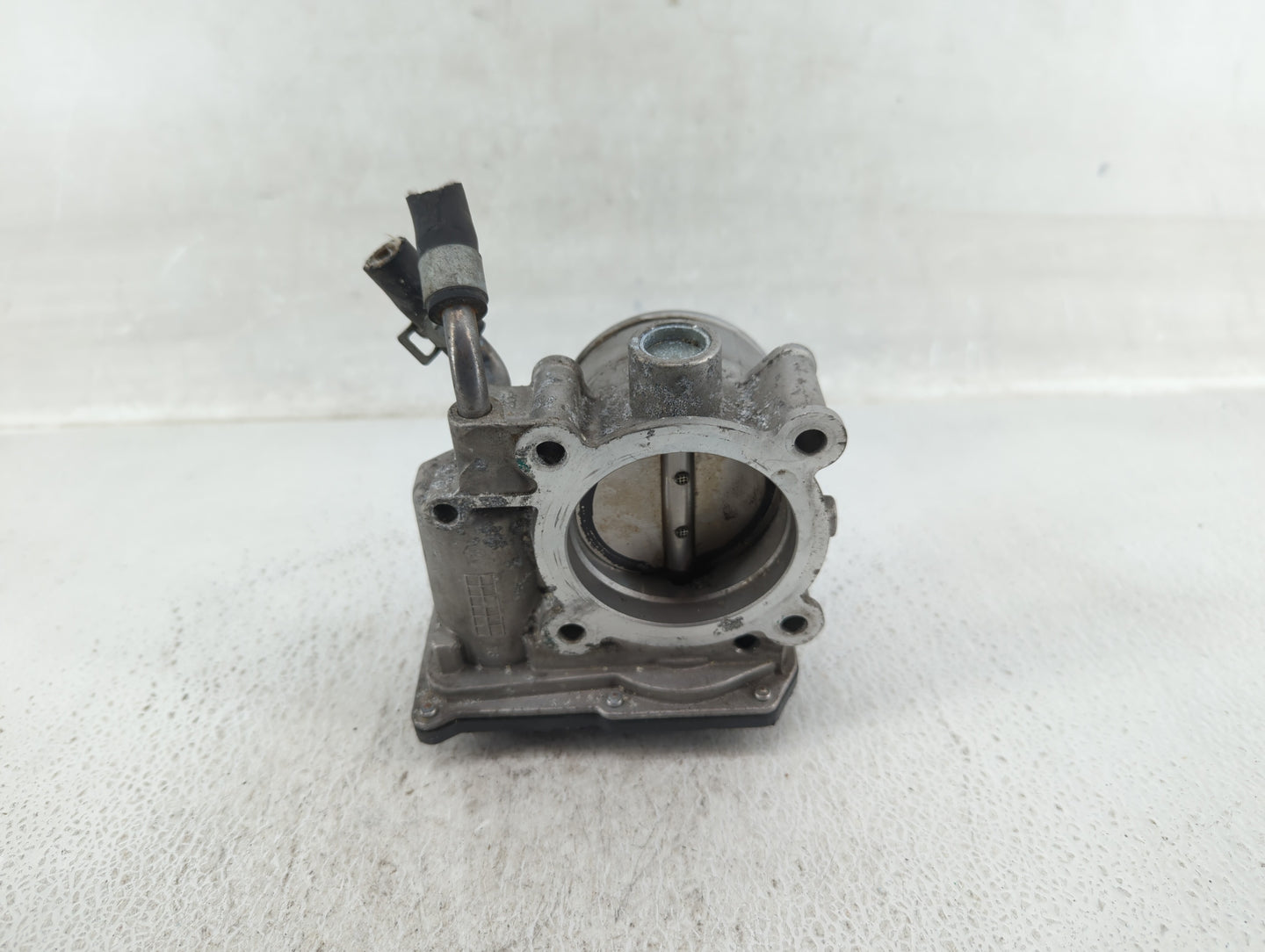 2014-2019 Kia Soul Throttle Body P/N:35100-2E000 35100-2E710 Fits Fits 2011 2012 2013 2014 2015 2016 2017 2018 2019 2020 202