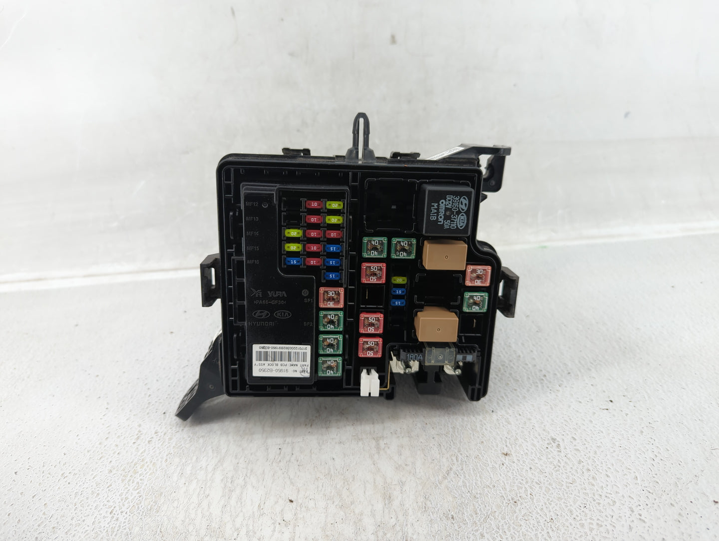 2017-2019 Kia Soul Fusebox Fuse Box Panel Relay Module P/N:91950-B2350 Fits Fits 2017 2018 2019 OEM Used Auto Parts - Oemuse