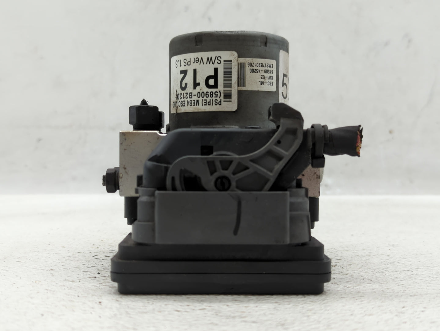 2017-2019 Kia Soul ABS Pump Control Module Replacement P/N:58900-B2120 Fits Fits 2017 2018 2019 OEM Used Auto Parts - Oemuse
