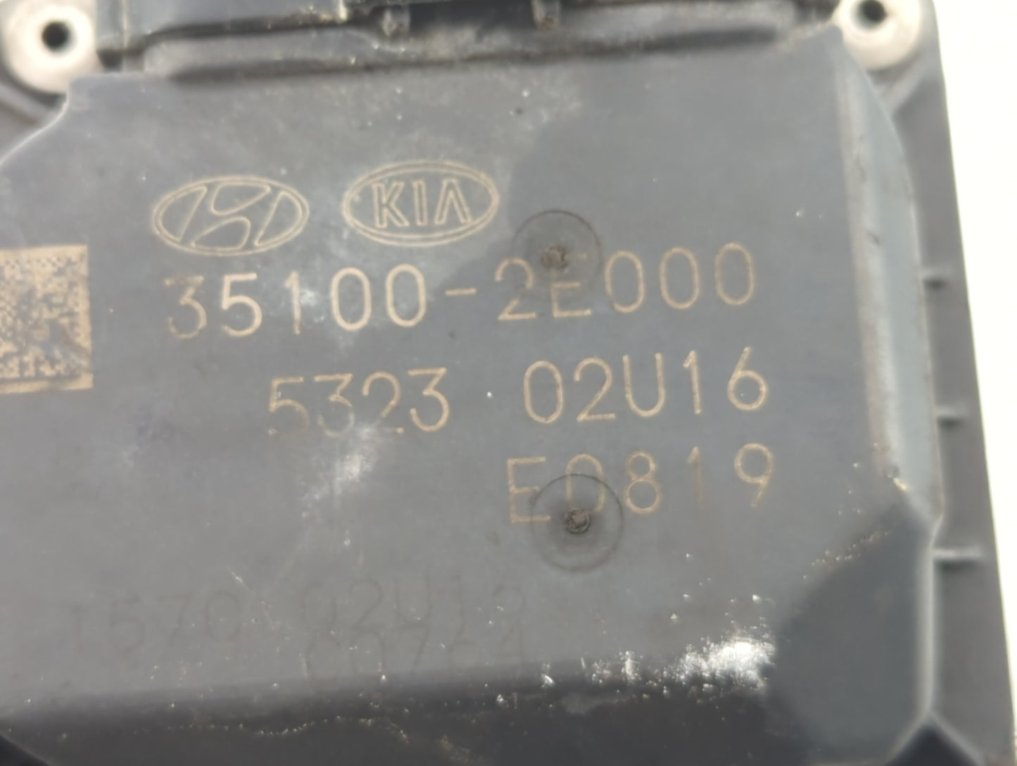 2014-2019 Kia Soul Throttle Body P/N:35100-2E000 Fits Fits 2011 2012 2013 2014 2015 2016 2017 2018 2019 2020 2021 OEM Used A