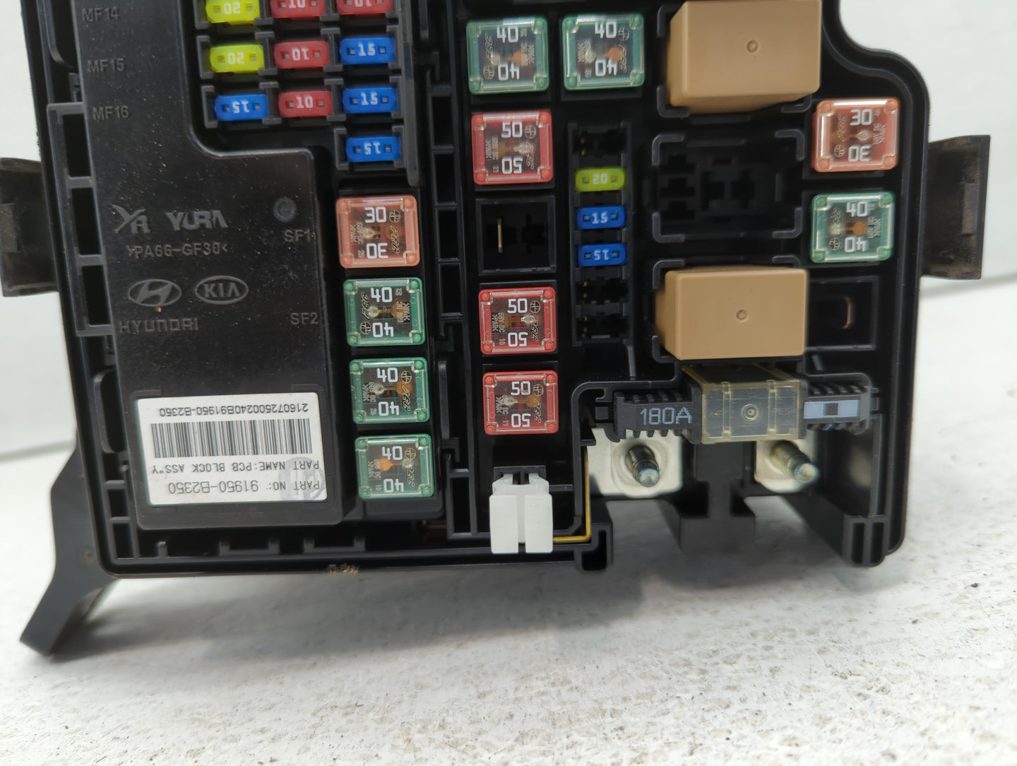 2017-2019 Kia Soul Fusebox Fuse Box Panel Relay Module P/N:91713B2770 Fits Fits 2017 2018 2019 OEM Used Auto Parts - Oemused