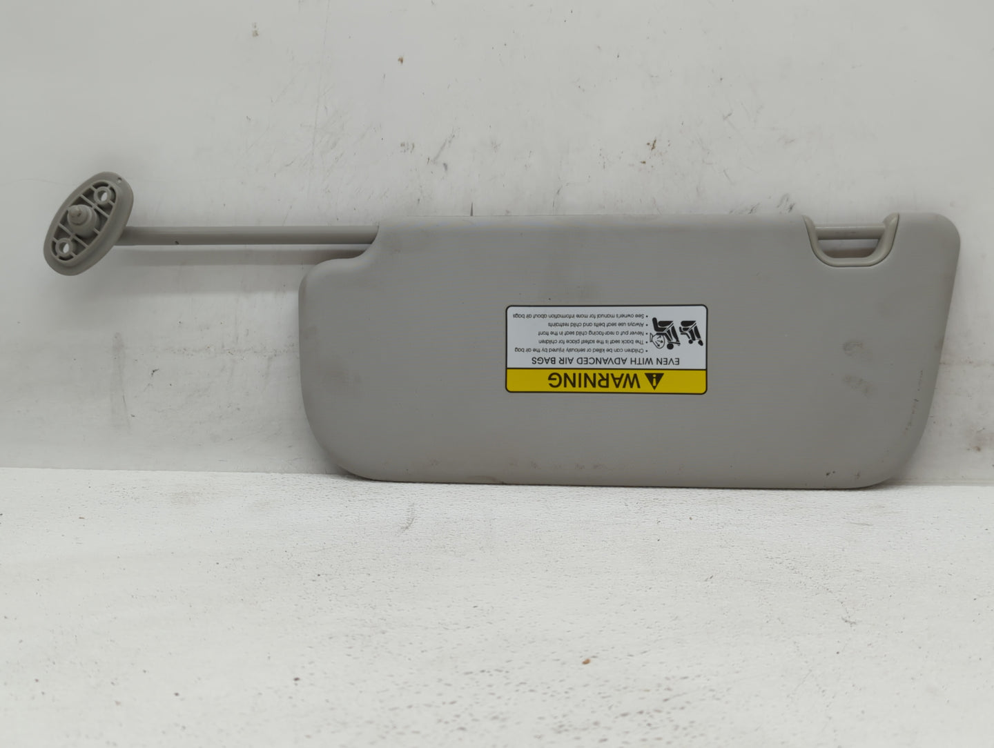 2014-2019 Kia Soul Sun Visor Shade Replacement Passenger Right Mirror Fits Fits 2014 2015 2016 2017 2018 2019 OEM Used Auto 