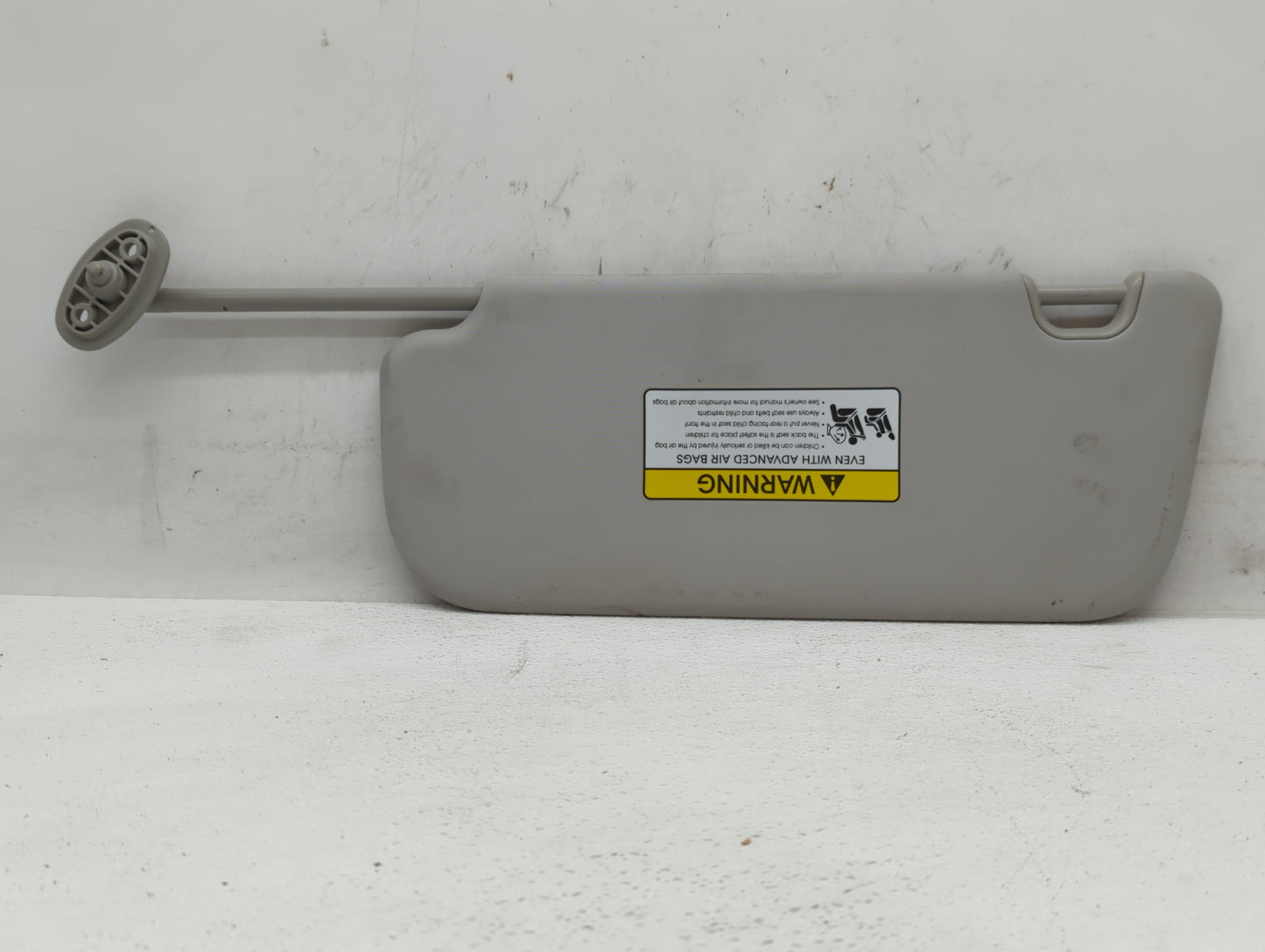 2014-2019 Kia Soul Sun Visor Shade Replacement Passenger Right Mirror Fits Fits 2014 2015 2016 2017 2018 2019 OEM Used Auto 