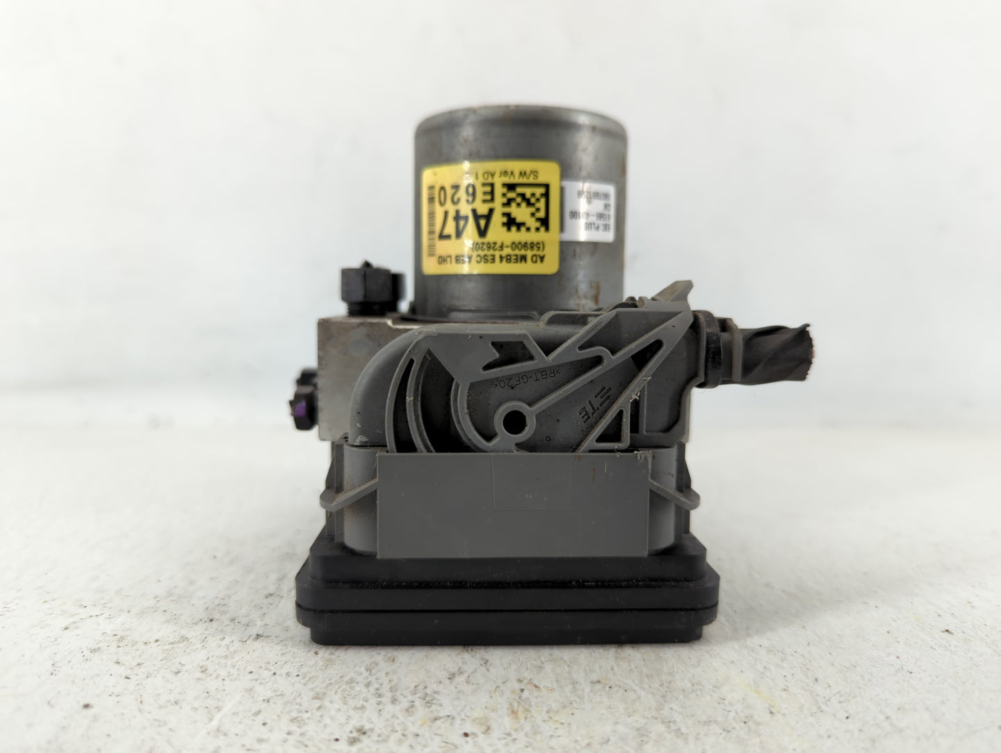 2017-2019 Kia Soul ABS Pump Control Module Replacement P/N:58910-F2620 Fits Fits 2017 2018 2019 OEM Used Auto Parts - Oemuse