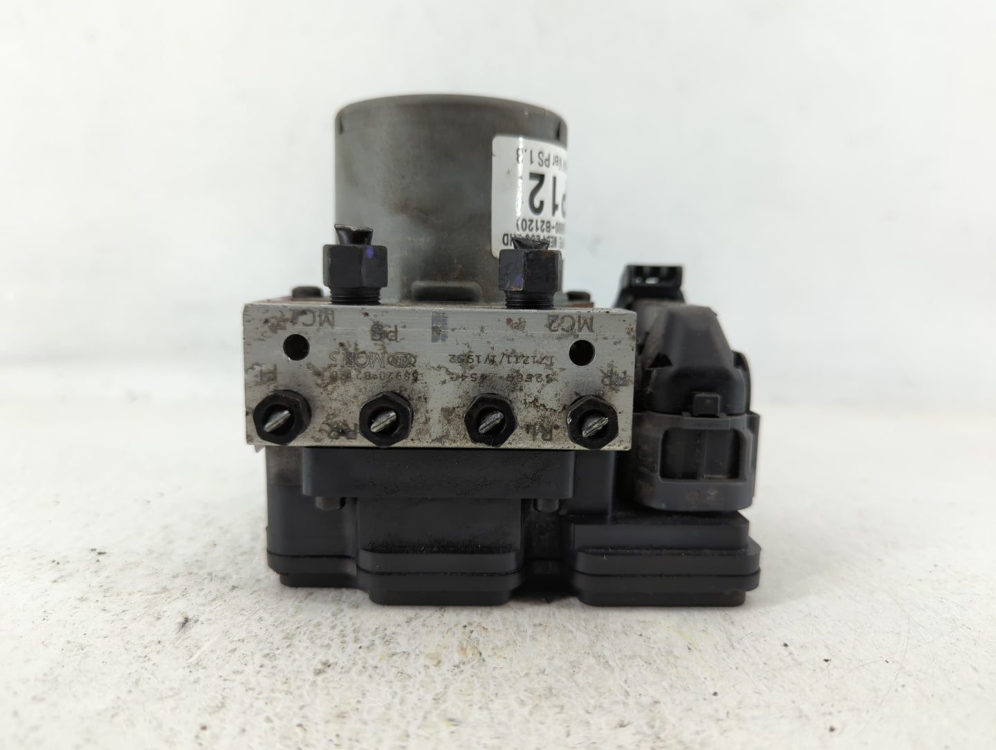 2017-2019 Kia Soul ABS Pump Control Module Replacement P/N:58900-B2120 58910-F2620 Fits Fits 2017 2018 2019 OEM Used Auto Pa