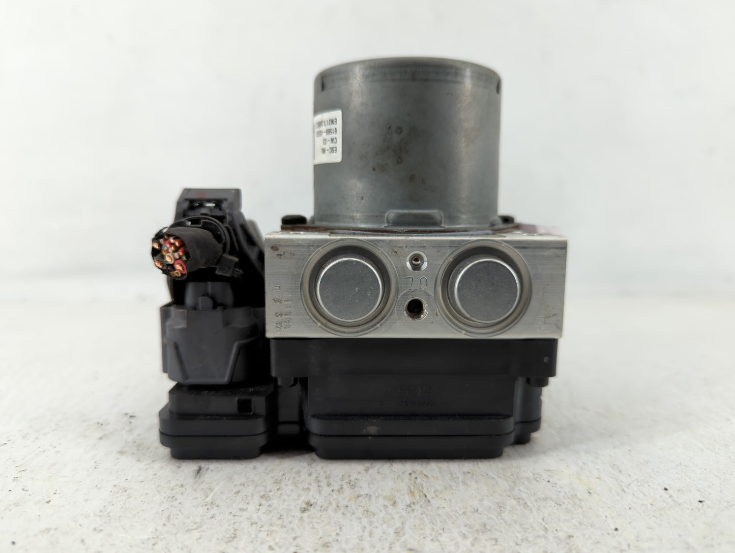 2017-2019 Kia Soul ABS Pump Control Module Replacement P/N:58900-B2120 58910-F2620 Fits Fits 2017 2018 2019 OEM Used Auto Pa