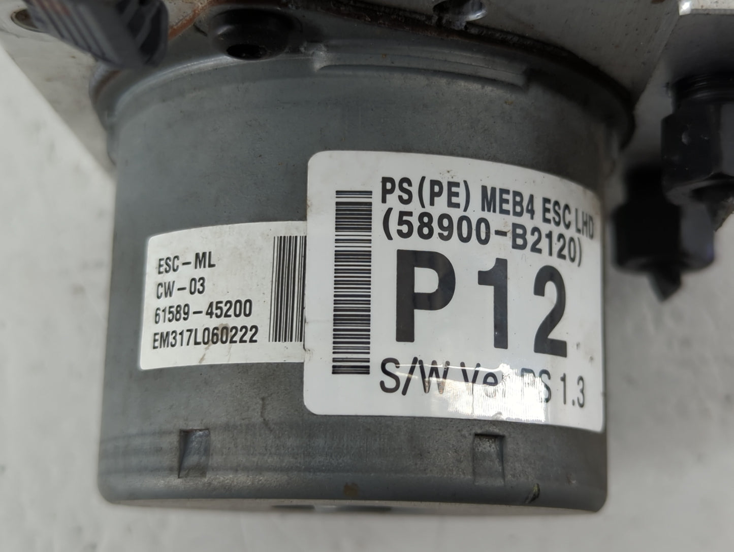 2017-2019 Kia Soul ABS Pump Control Module Replacement P/N:58900-B2120 58910-F2620 Fits Fits 2017 2018 2019 OEM Used Auto Pa