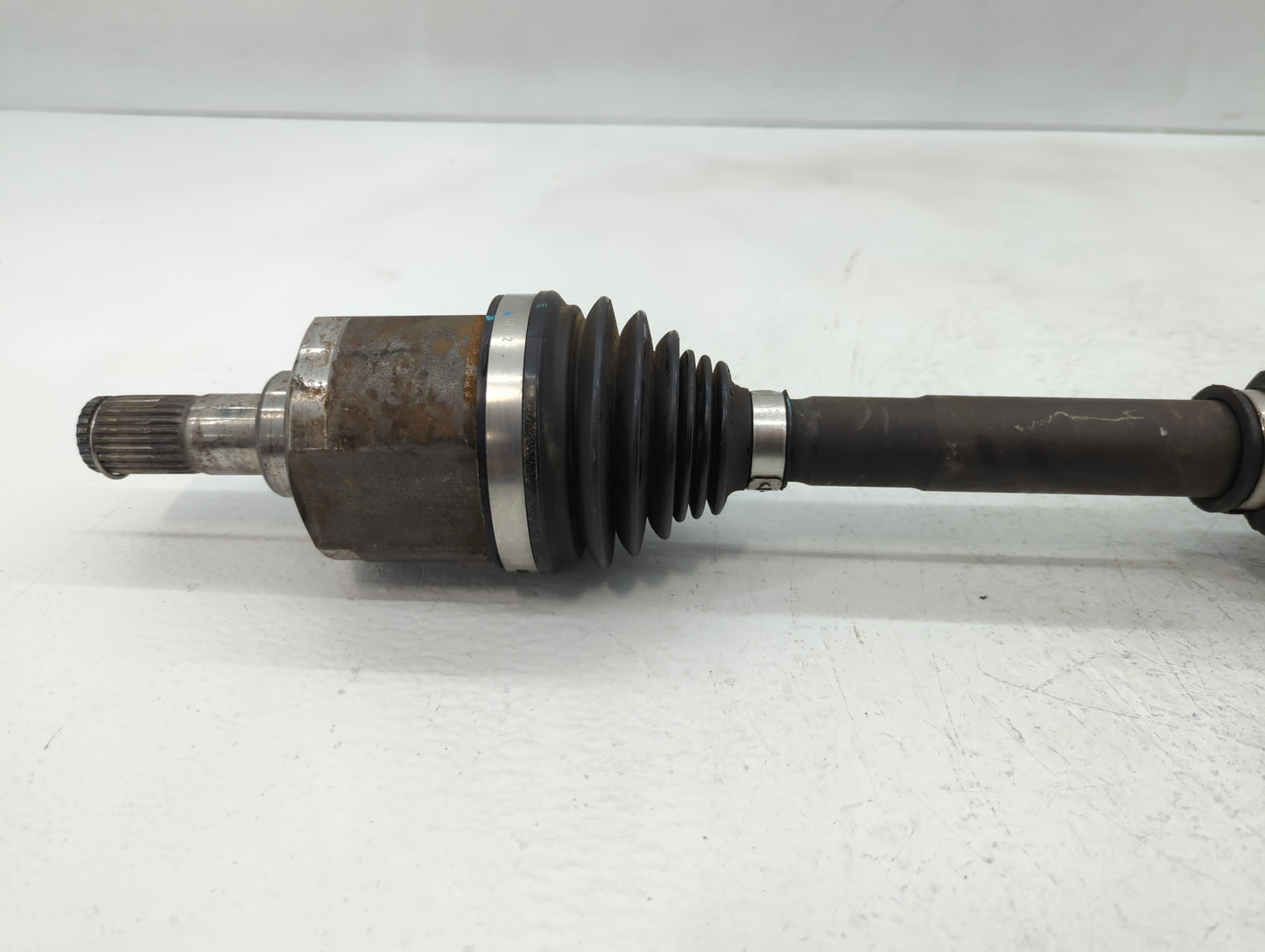 2014-2019 Kia Soul Axle Shaft Front Driver Cv C/v - Oemusedautoparts1.com