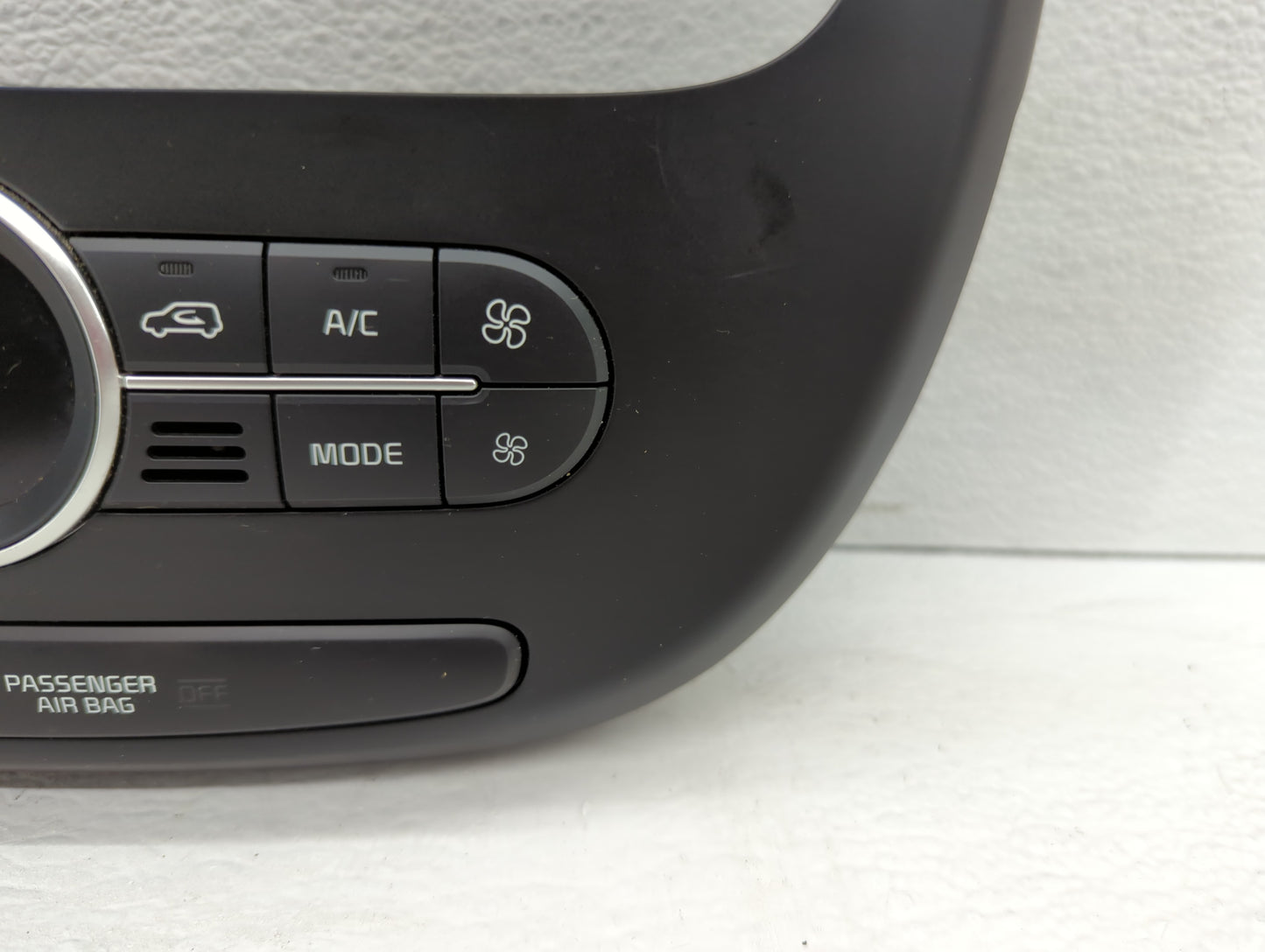 2017-2019 Kia Soul Climate Control Module Temperature AC/Heater Replacement P/N:97250-B2GQ1CA Fits Fits 2017 2018 2019 OEM U