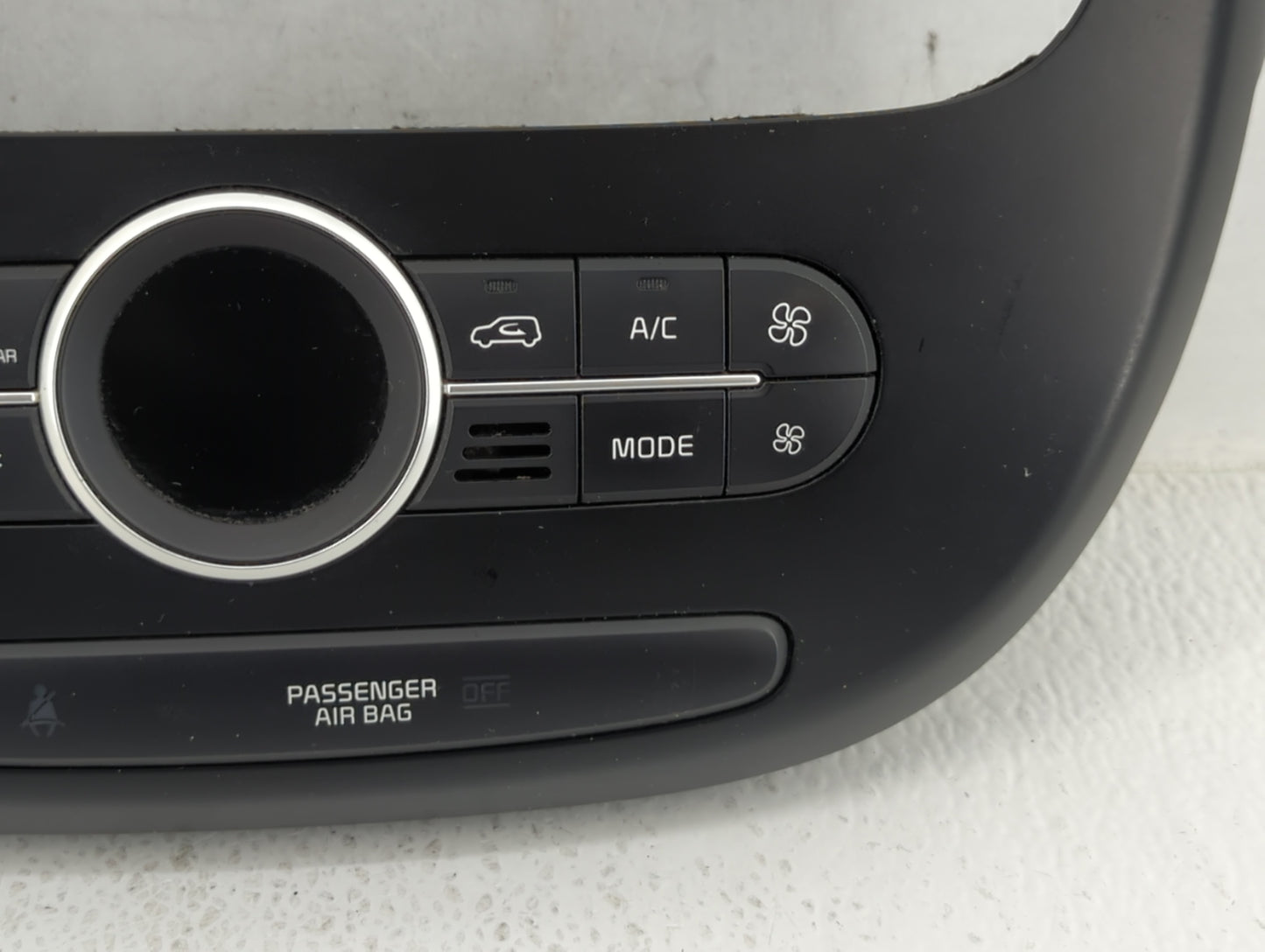 2017-2019 Kia Soul Climate Control Module Temperature AC/Heater Replacement P/N:97250-B2DQ1CA Fits Fits 2017 2018 2019 OEM U