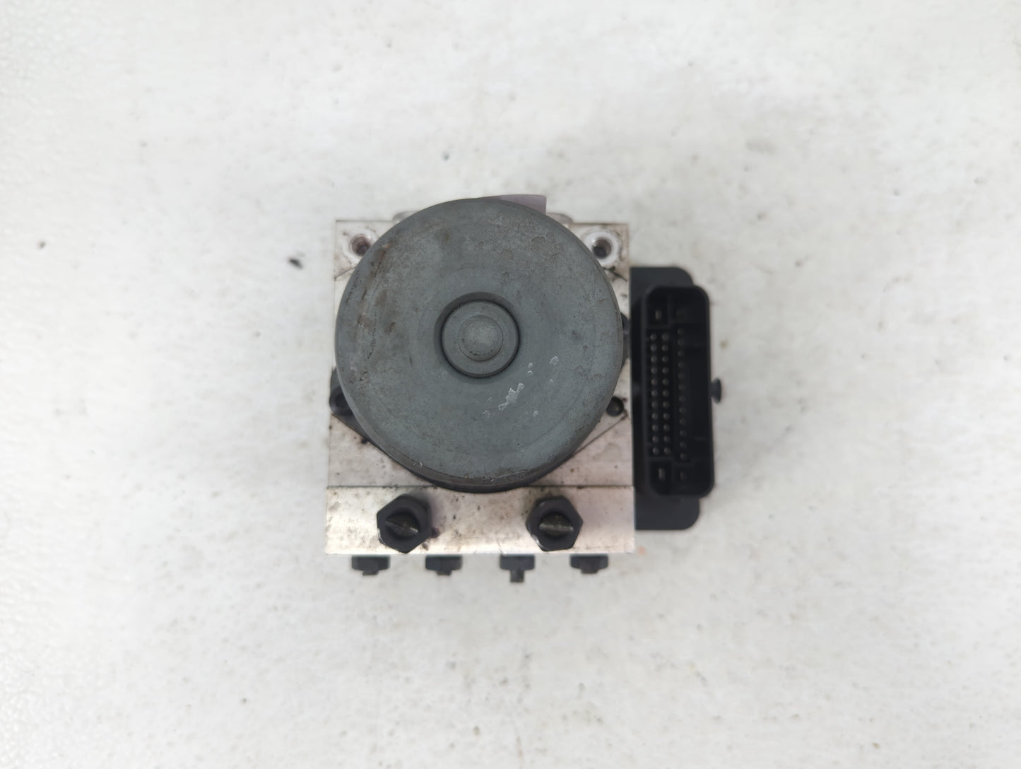 2017-2019 Kia Soul ABS Pump Control Module Replacement P/N:160822/1/1206 Fits Fits 2017 2018 2019 OEM Used Auto Parts - Oemu