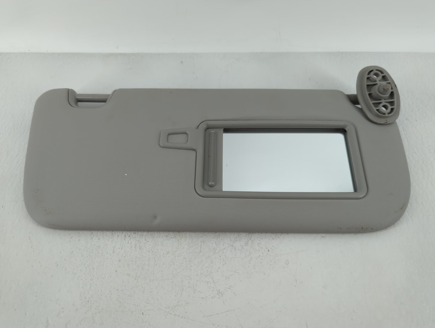 2014-2019 Kia Soul Sun Visor Shade Replacement Passenger Right Mirror Fits Fits 2014 2015 2016 2017 2018 2019 OEM Used Auto 