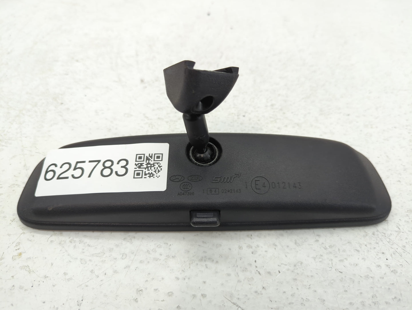 2010-2021 Kia Soul Interior Rear View Mirror Replacement OEM P/N:E4012143 Fits OEM Used Auto Parts - Oemusedautoparts1.com