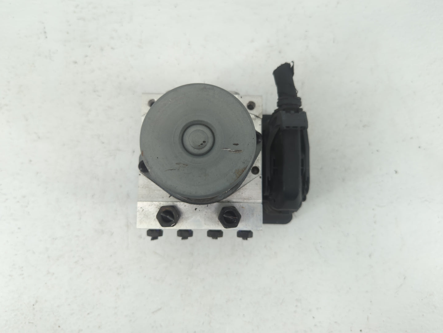 2017-2019 Kia Soul ABS Pump Control Module Replacement P/N:58900-B2120 Fits Fits 2017 2018 2019 OEM Used Auto Parts - Oemuse
