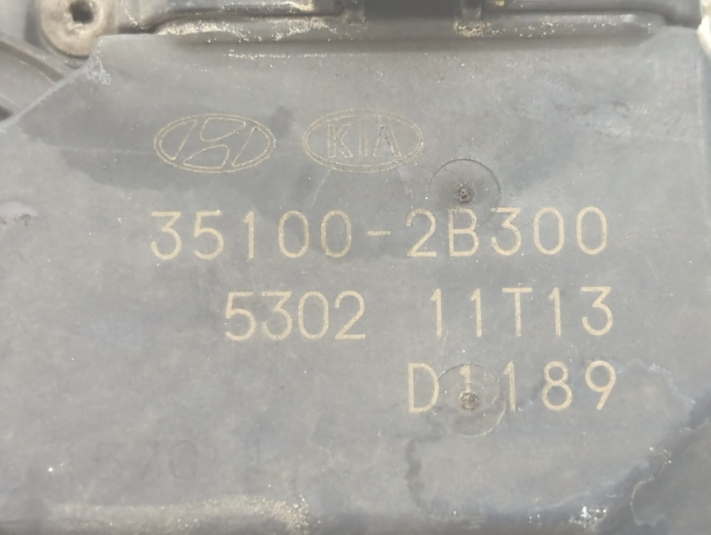 2012-2019 Kia Soul Throttle Body P/N:5302 11T13 35100-2B300 Fits Fits 2012 2013 2014 2015 2016 2017 2018 2019 OEM Used Auto 