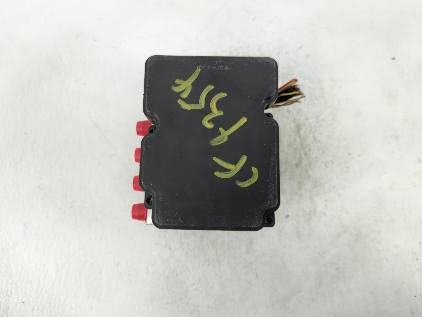 2017-2019 Kia Soul ABS Pump Control Module Replacement P/N:61589-45200 Fits Fits 2017 2018 2019 OEM Used Auto Parts - Oemuse