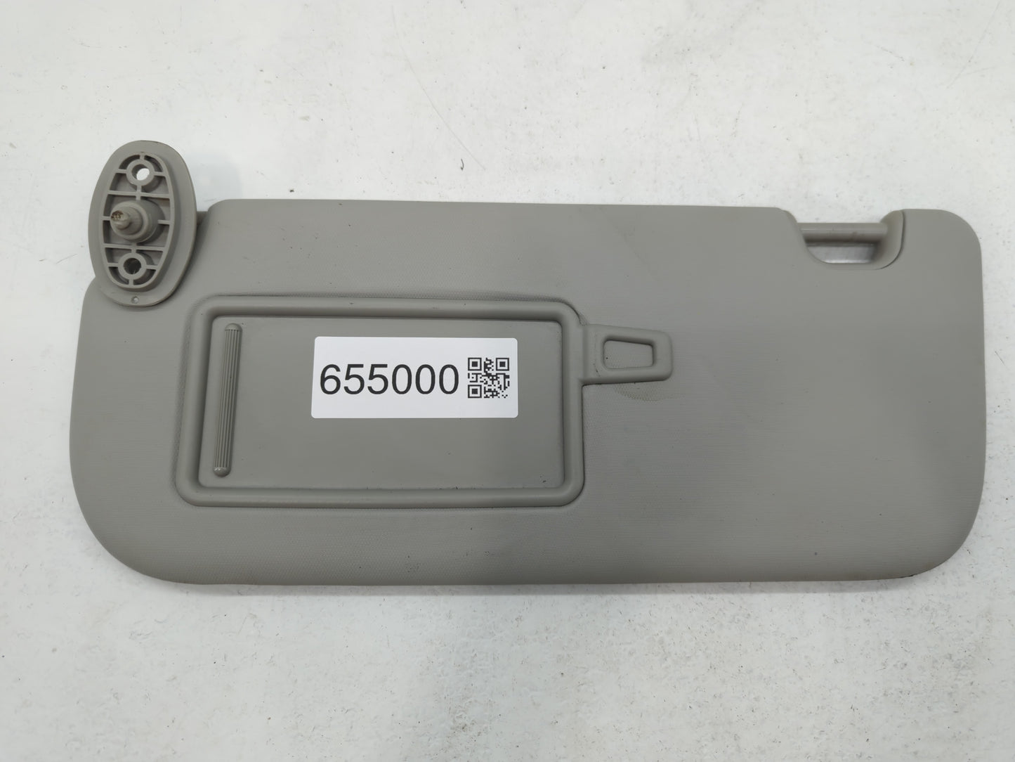 2014-2019 Kia Soul Sun Visor Shade Replacement Driver Left Mirror Fits Fits 2014 2015 2016 2017 2018 2019 OEM Used Auto Part