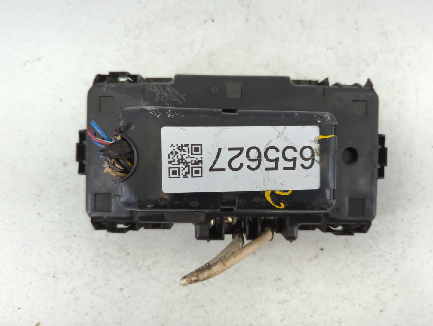 2017-2019 Kia Soul Fusebox Fuse Box Panel Relay Module Fits Fits 2017 2018 2019 OEM Used Auto Parts - Oemusedautoparts1.com