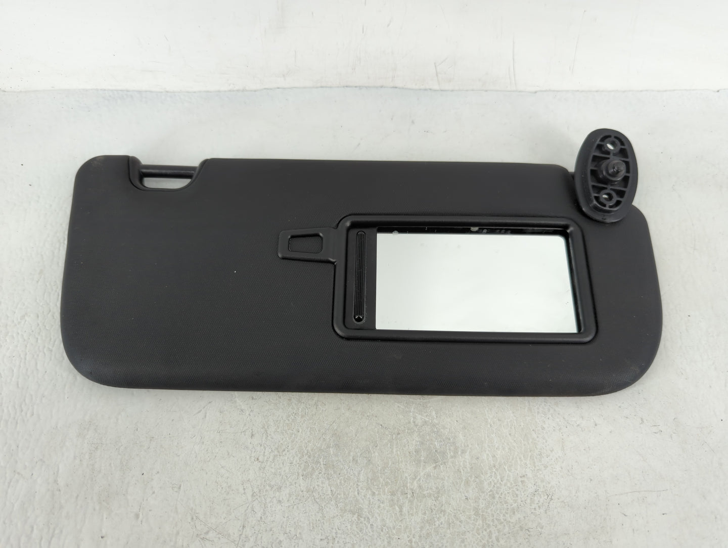2014-2019 Kia Soul Sun Visor Shade Replacement Passenger Right Mirror Fits Fits 2014 2015 2016 2017 2018 2019 OEM Used Auto 