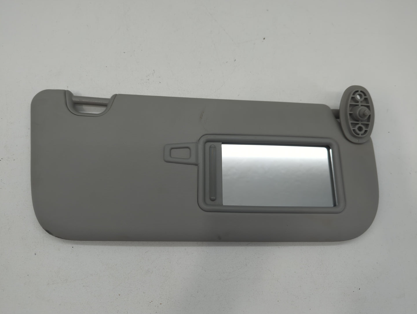 2014-2019 Kia Soul Sun Visor Shade Replacement Passenger Right Mirror Fits Fits 2014 2015 2016 2017 2018 2019 OEM Used Auto 