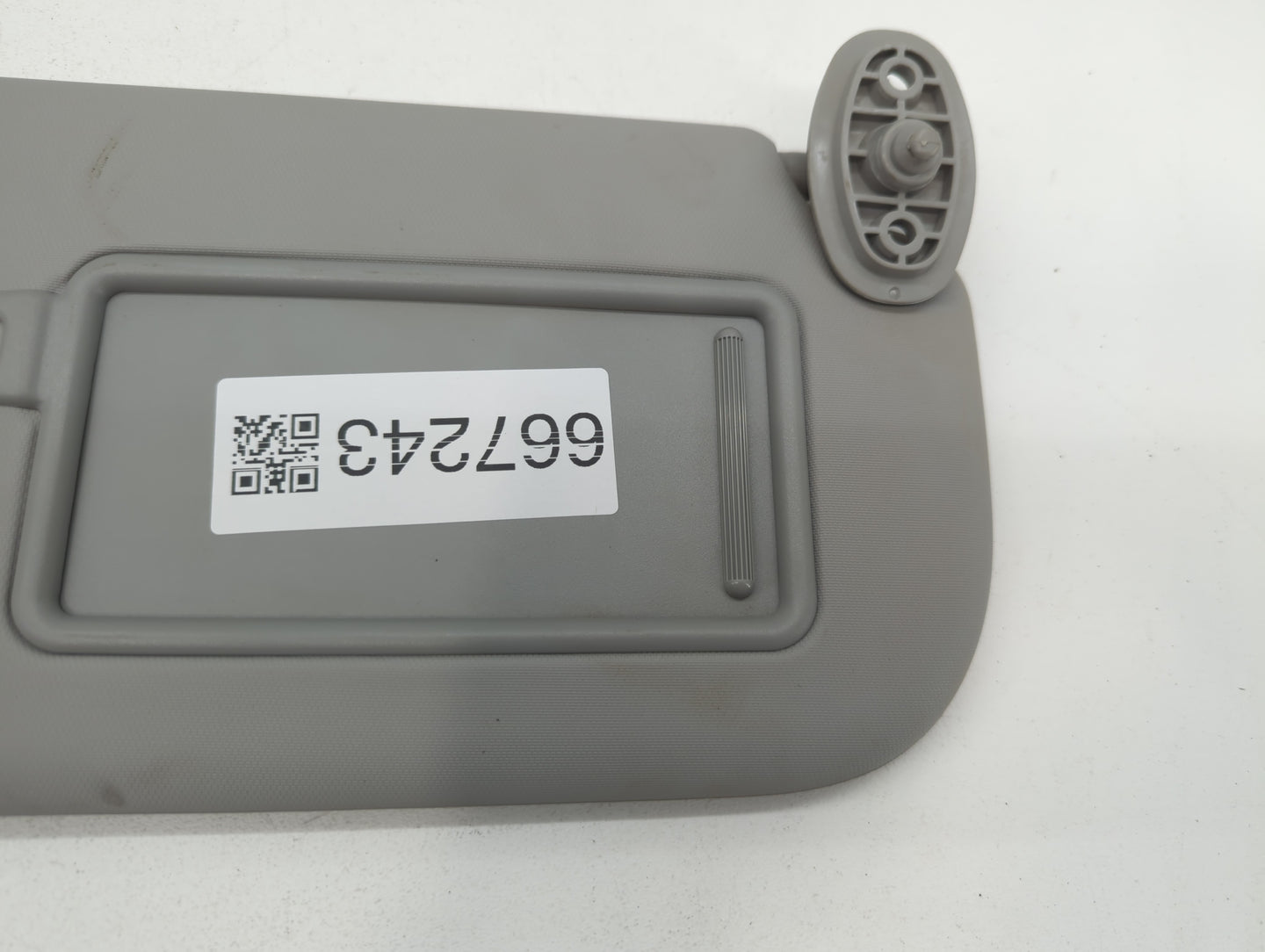 2014-2019 Kia Soul Sun Visor Shade Replacement Passenger Right Mirror Fits Fits 2014 2015 2016 2017 2018 2019 OEM Used Auto 