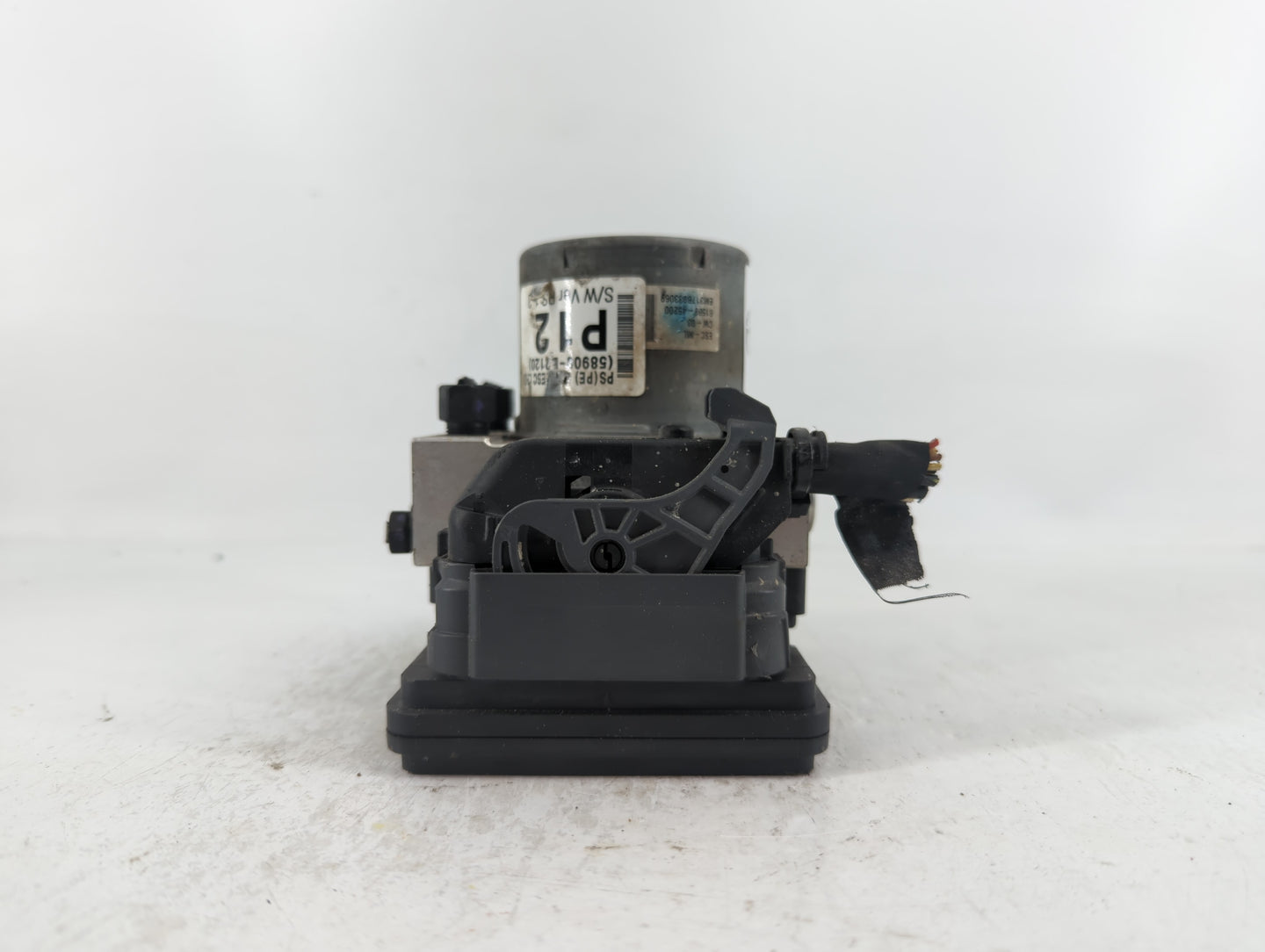 2017-2019 Kia Soul ABS Pump Control Module Replacement P/N:589200-E2120 Fits Fits 2017 2018 2019 OEM Used Auto Parts - Oemus