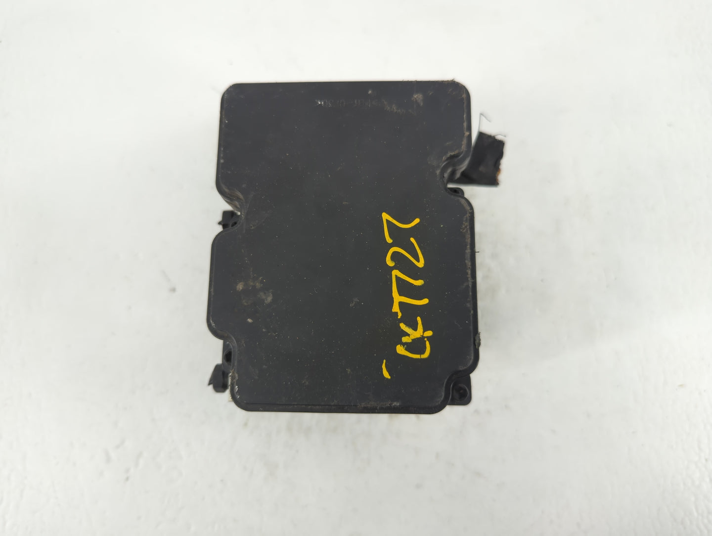 2017-2019 Kia Soul ABS Pump Control Module Replacement P/N:589200-E2120 Fits Fits 2017 2018 2019 OEM Used Auto Parts - Oemus