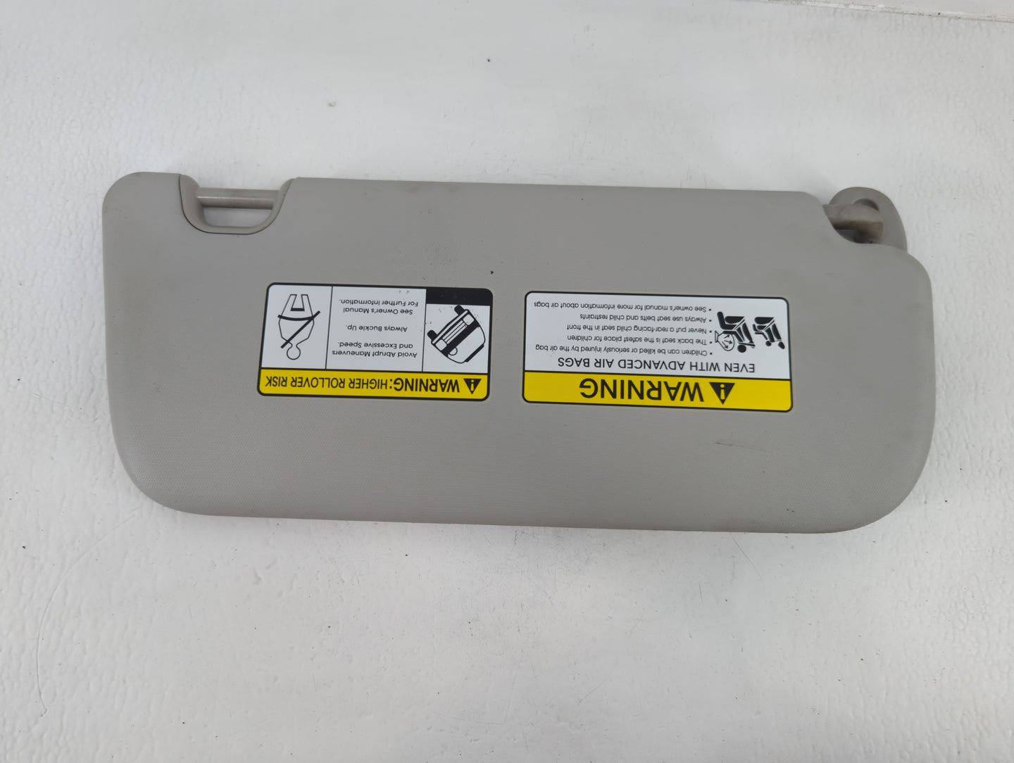 2014-2019 Kia Soul Sun Visor Shade Replacement Passenger Right Mirror Fits Fits 2014 2015 2016 2017 2018 2019 OEM Used Auto 