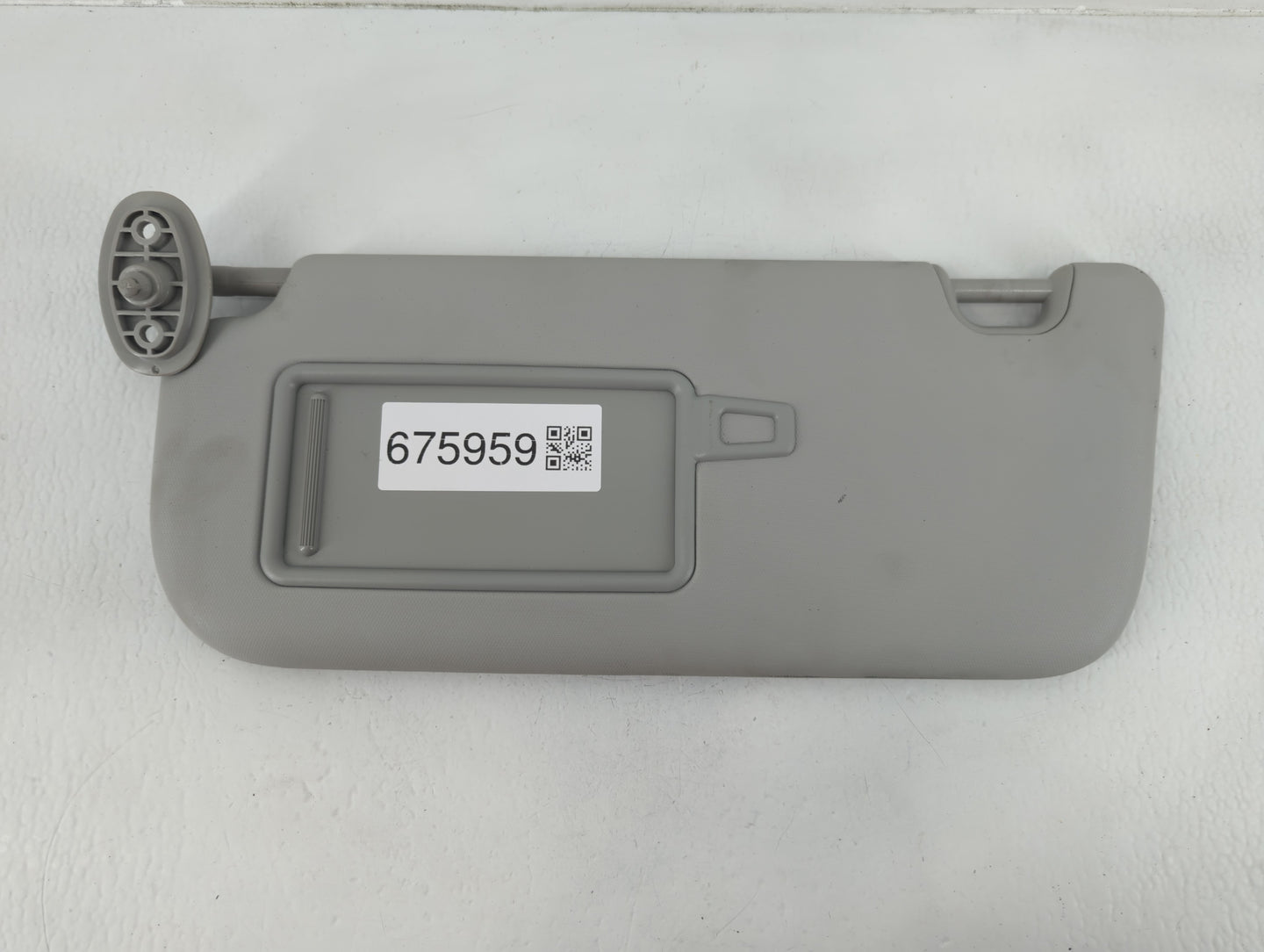 2014-2019 Kia Soul Sun Visor Shade Replacement Driver Left Mirror Fits Fits 2014 2015 2016 2017 2018 2019 OEM Used Auto Part