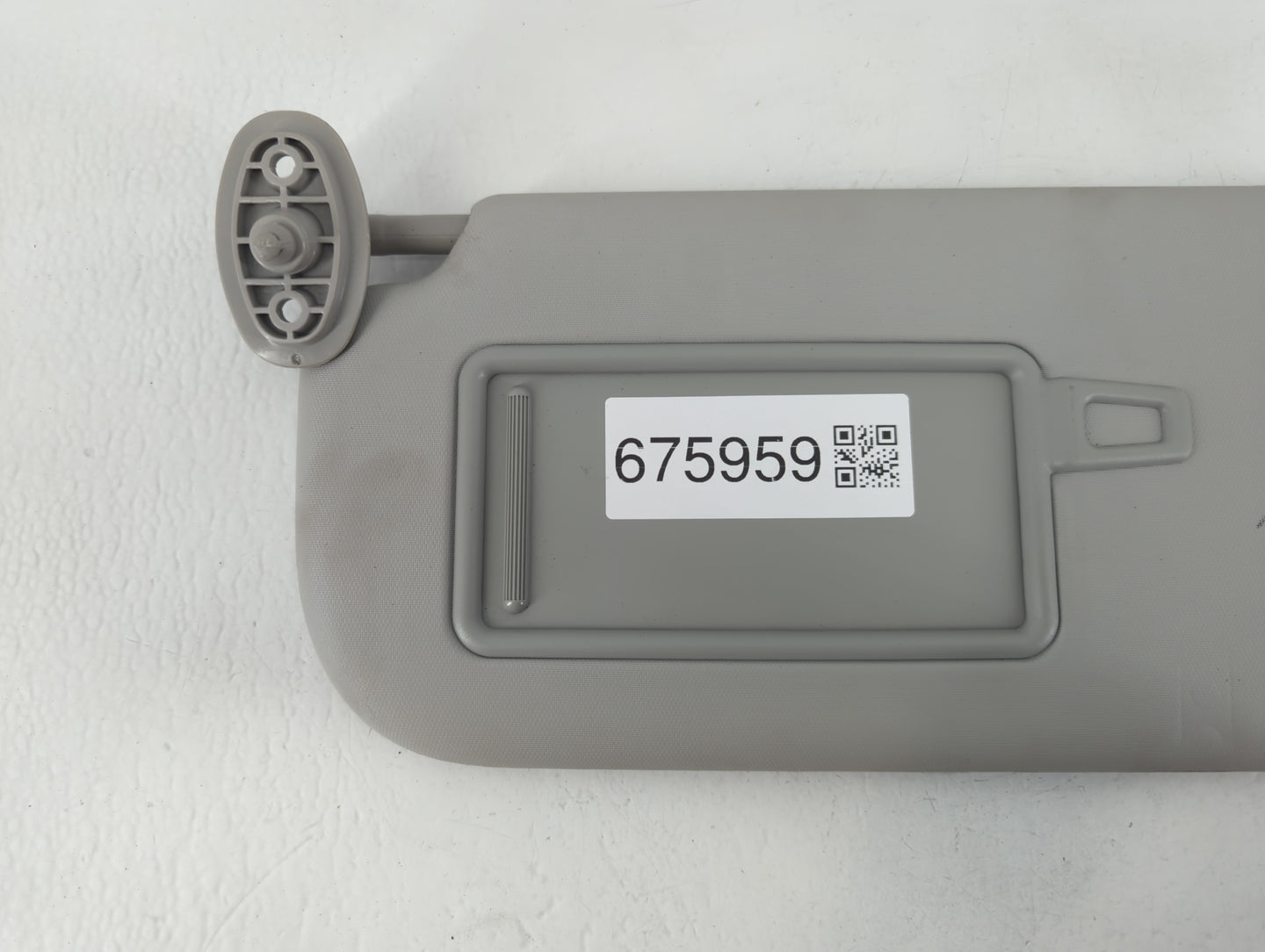 2014-2019 Kia Soul Sun Visor Shade Replacement Driver Left Mirror Fits Fits 2014 2015 2016 2017 2018 2019 OEM Used Auto Part