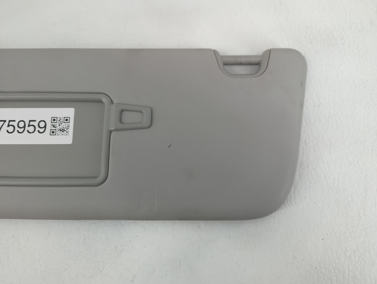 2014-2019 Kia Soul Sun Visor Shade Replacement Driver Left Mirror Fits Fits 2014 2015 2016 2017 2018 2019 OEM Used Auto Part