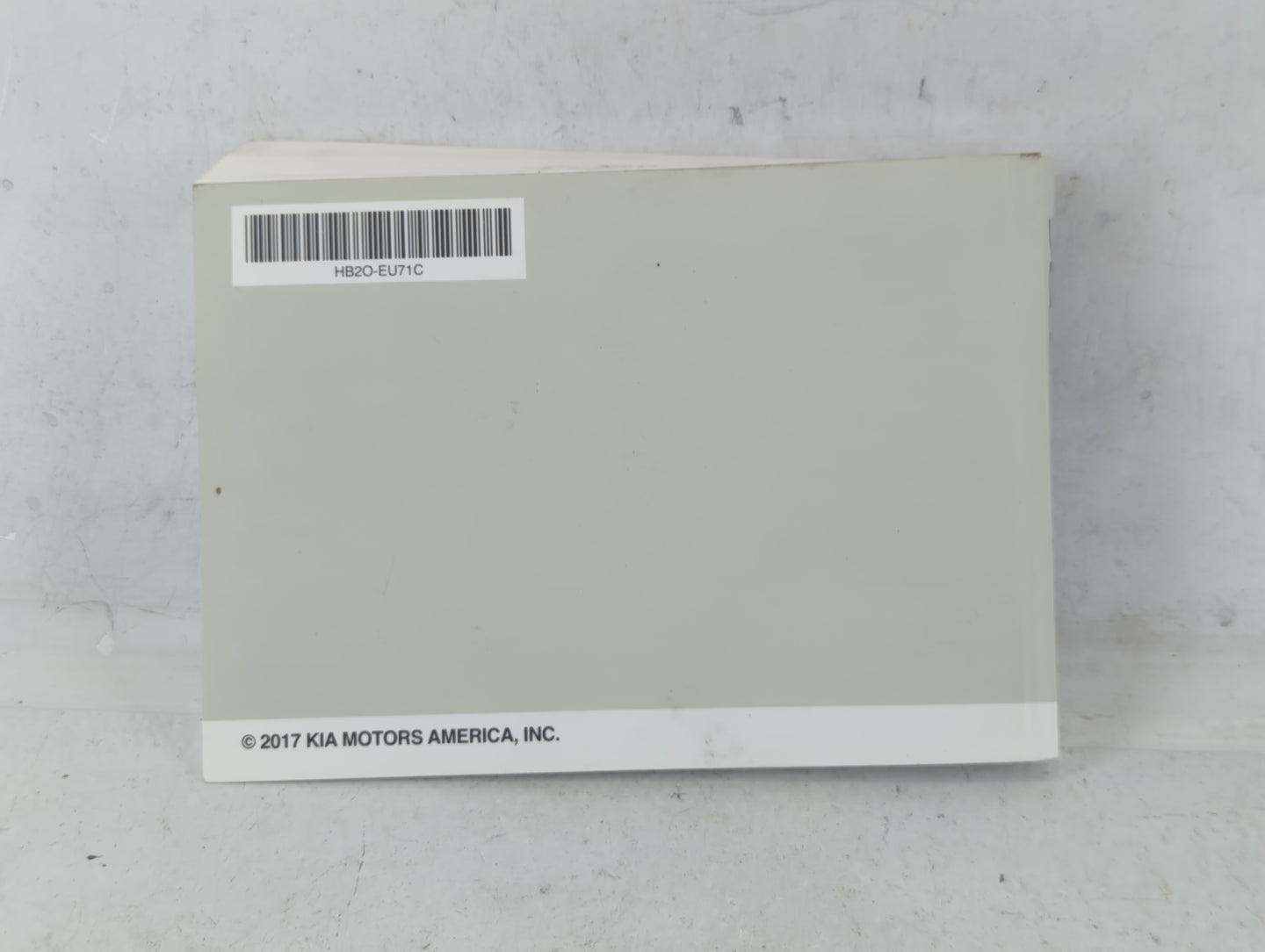2017 Kia Soul Owners Manual Book Guide P/N:HB20-EU71C HB2O-EU71C OEM Used Auto Parts - Oemusedautoparts1.com