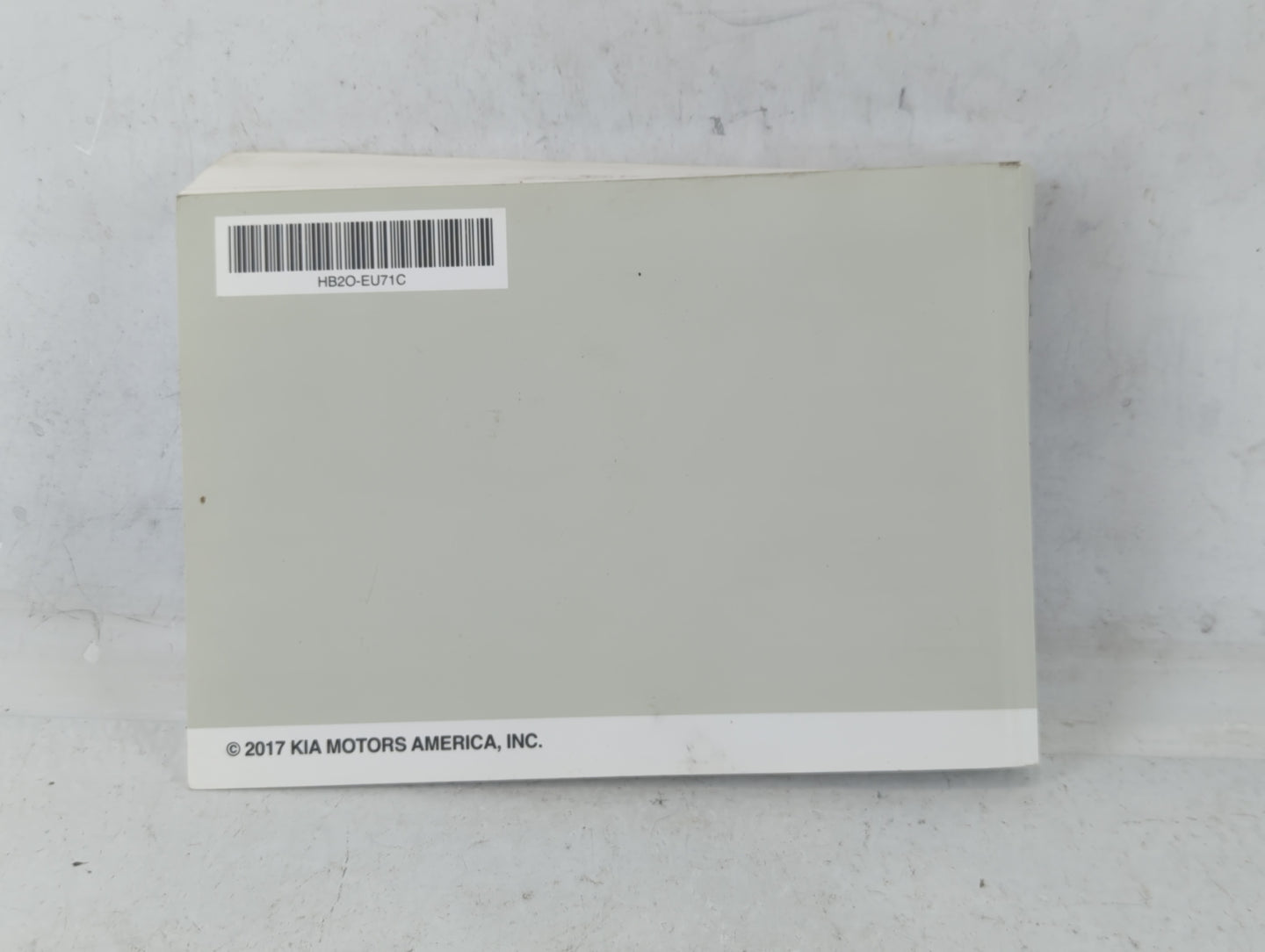 2017 Kia Soul Owners Manual Book Guide P/N:HB20-EU71C HB2O-EU71C OEM Used Auto Parts - Oemusedautoparts1.com