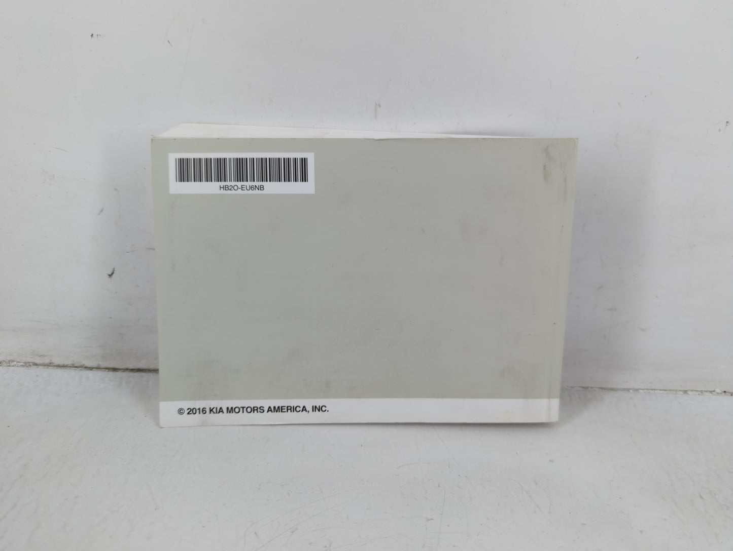 2017 Kia Soul Owners Manual Book Guide P/N:HB2O-EU6NB OEM Used Auto Parts - Oemusedautoparts1.com