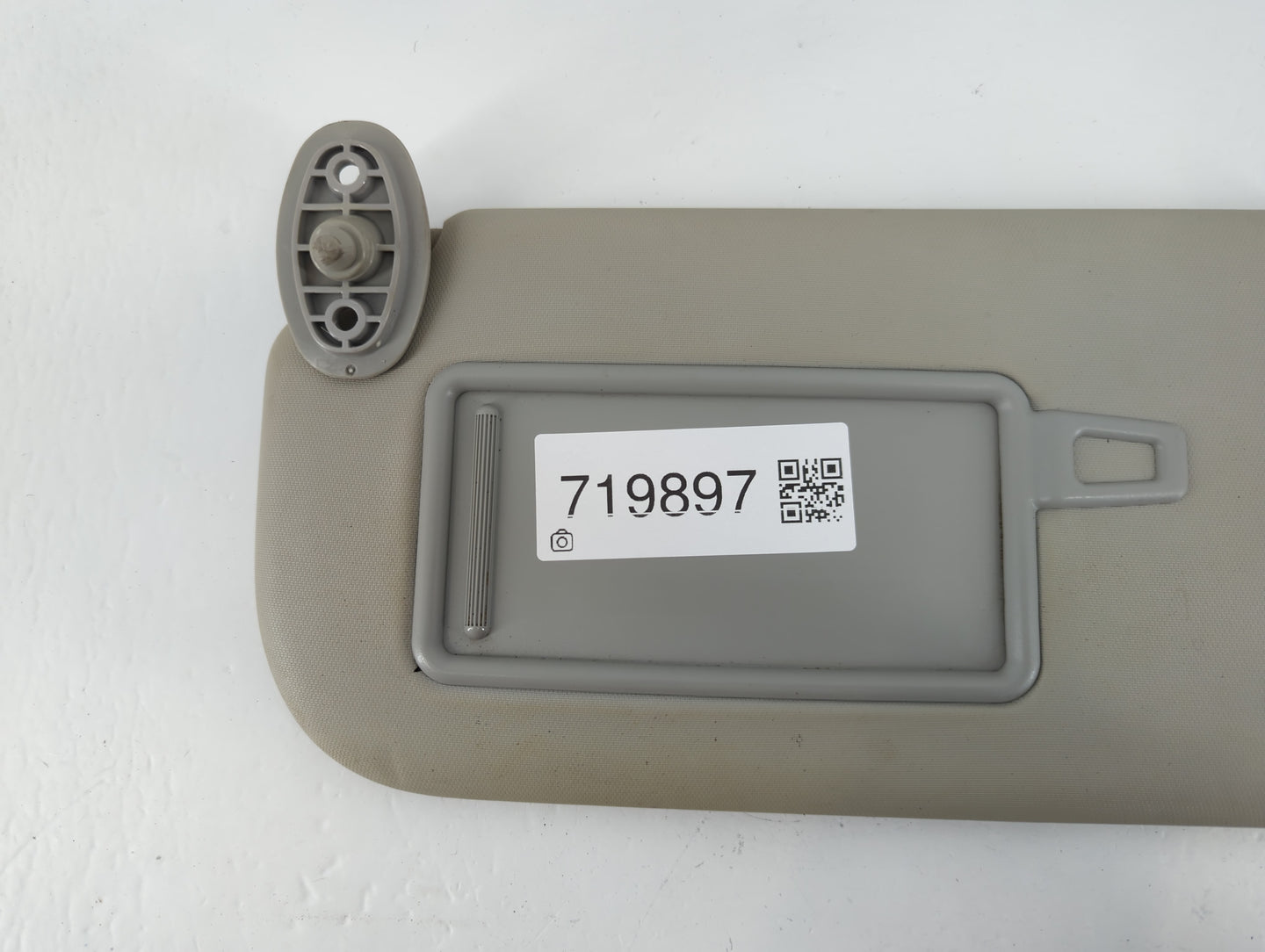 2014-2019 Kia Soul Sun Visor Shade Replacement Passenger Right Mirror Fits Fits 2014 2015 2016 2017 2018 2019 OEM Used Auto 
