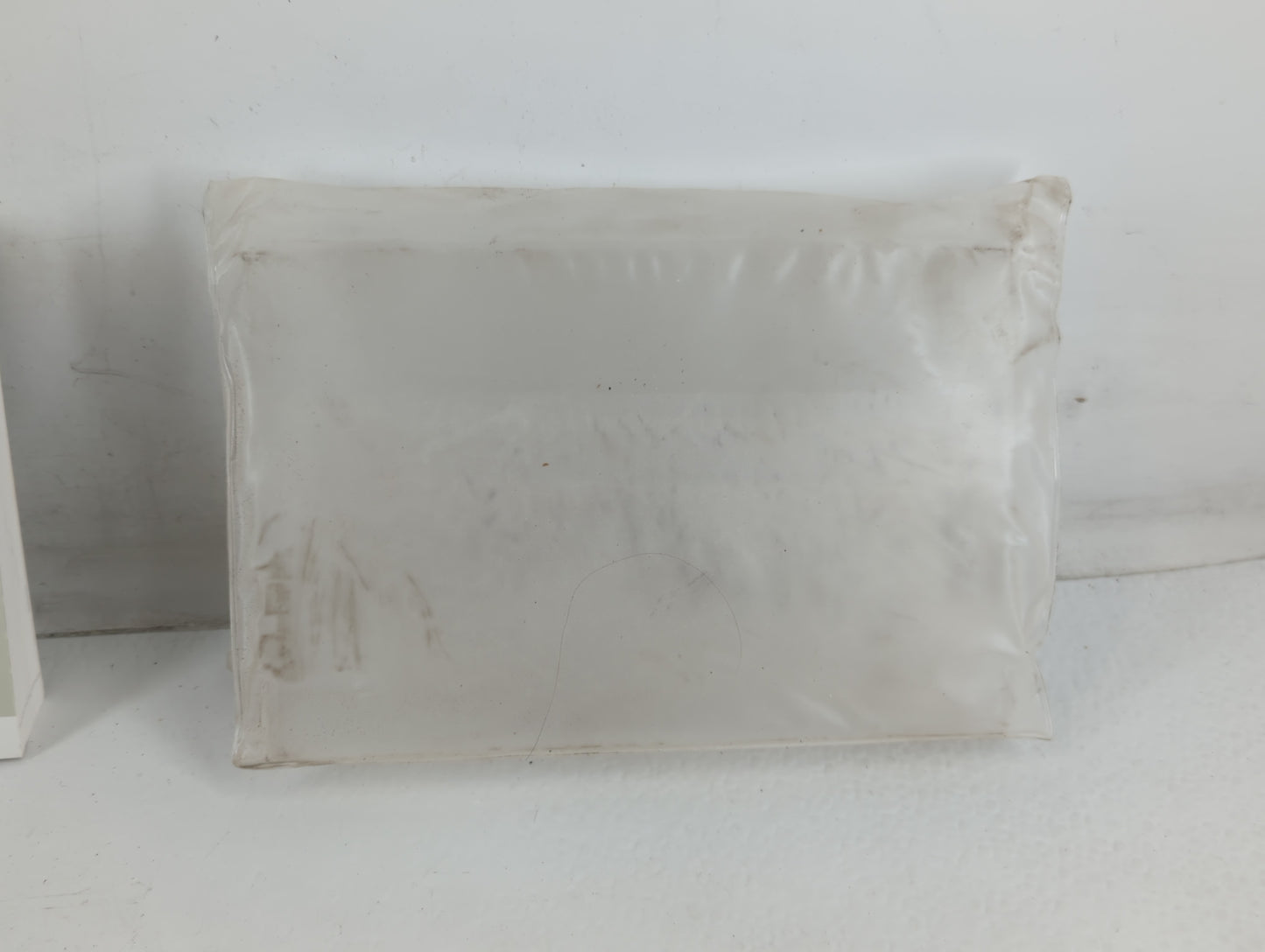 2017 Kia Soul Owners Manual Book Guide P/N:HB2O-EU6NB OEM Used Auto Parts - Oemusedautoparts1.com