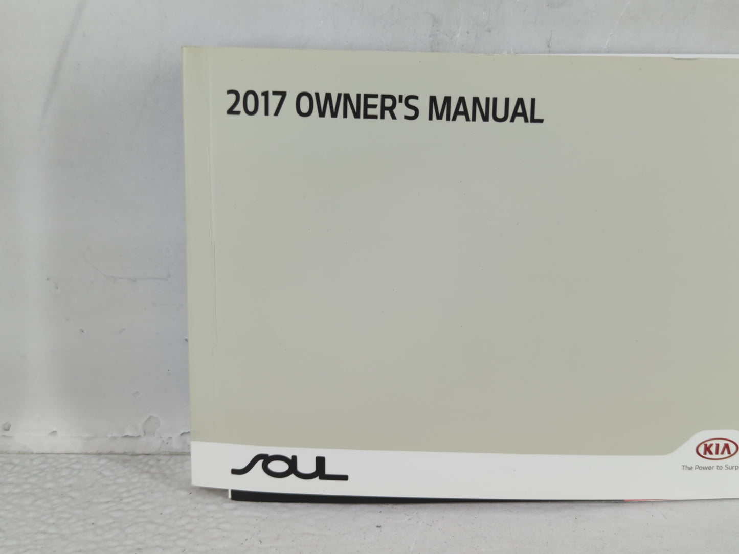 2017 Kia Soul Owners Manual Book Guide P/N:HB2O-EU67A OEM Used Auto Parts - Oemusedautoparts1.com