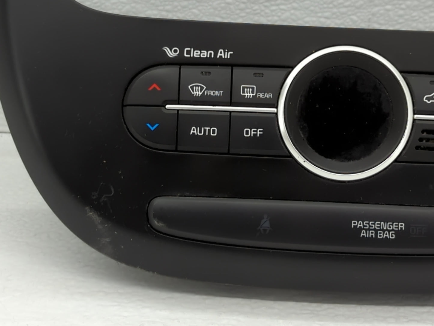 2017-2019 Kia Soul Climate Control Module Temperature AC/Heater Replacement P/N:97250-B2DQ1CA Fits Fits 2017 2018 2019 OEM U