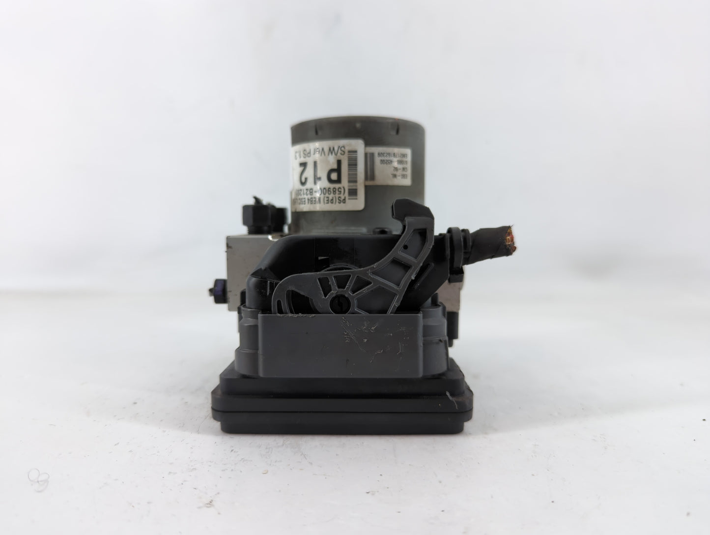 2017-2019 Kia Soul ABS Pump Control Module Replacement P/N:B2589-24540 Fits Fits 2017 2018 2019 OEM Used Auto Parts - Oemuse