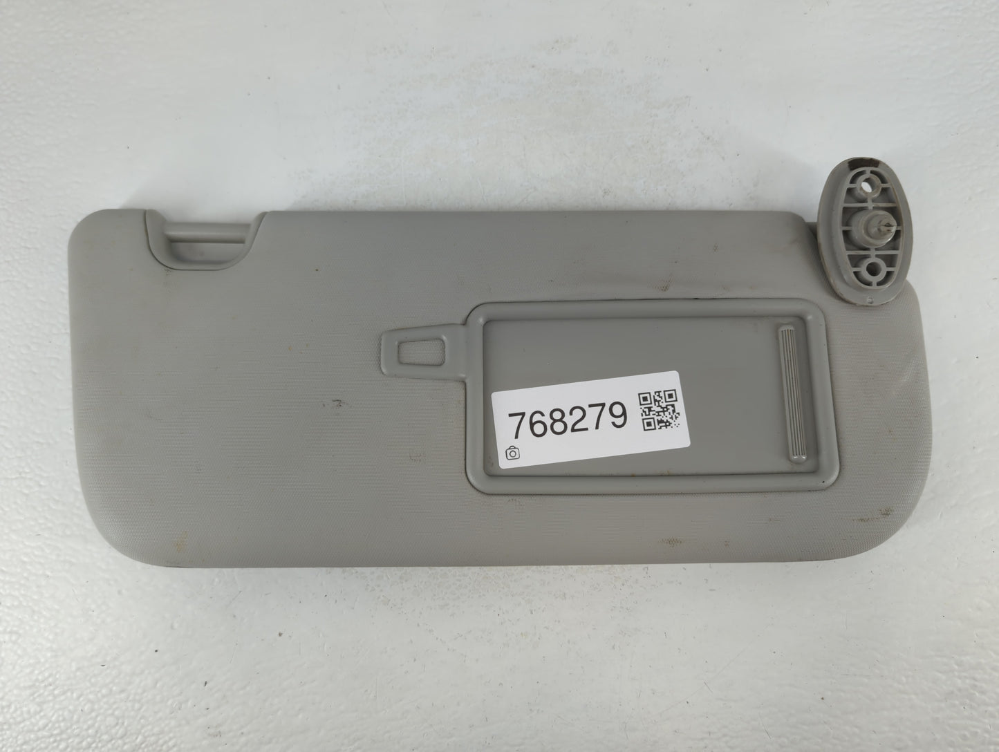 2014-2019 Kia Soul Sun Visor Shade Replacement Passenger Right Mirror Fits Fits 2014 2015 2016 2017 2018 2019 OEM Used Auto 