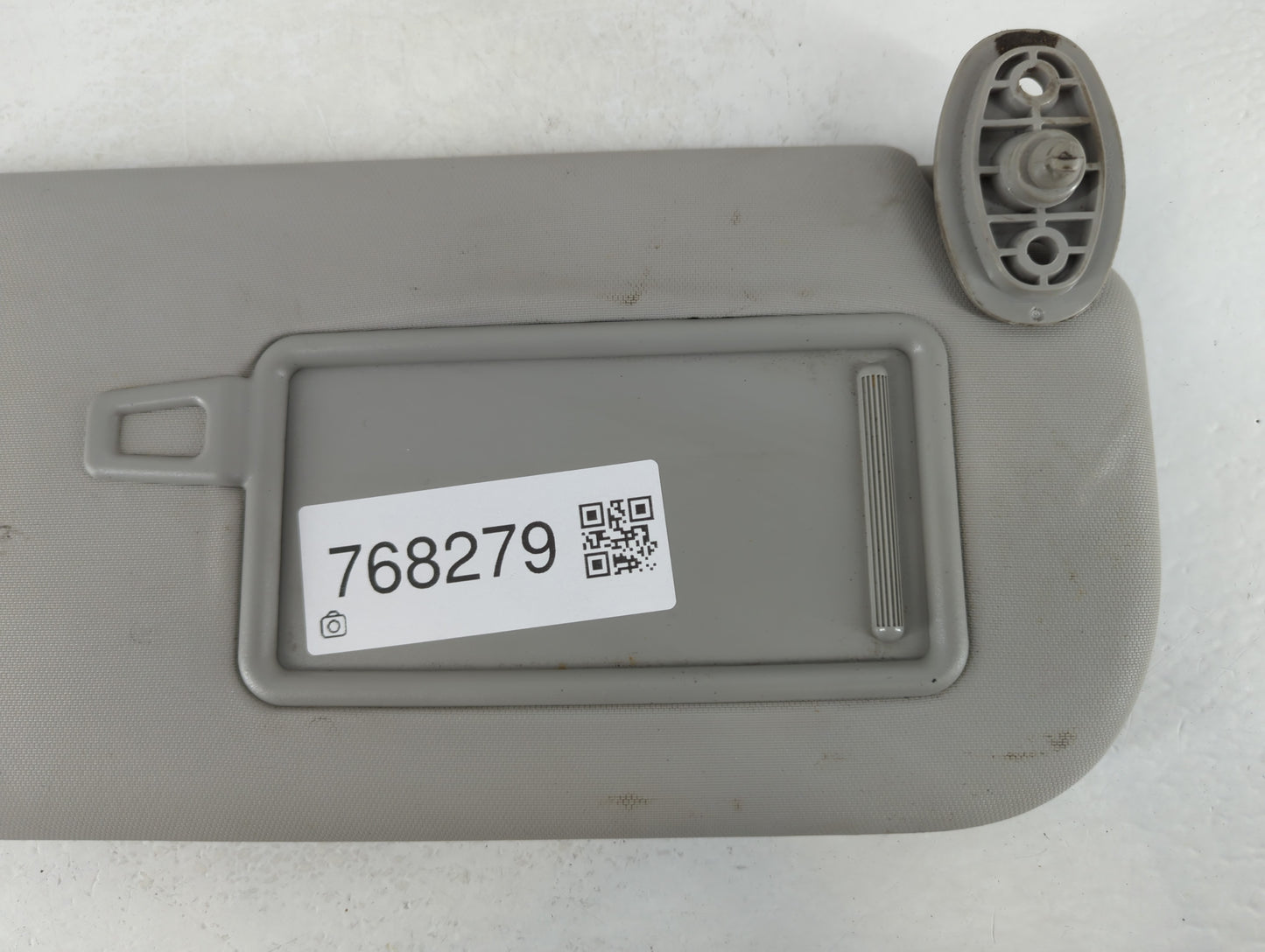 2014-2019 Kia Soul Sun Visor Shade Replacement Passenger Right Mirror Fits Fits 2014 2015 2016 2017 2018 2019 OEM Used Auto 