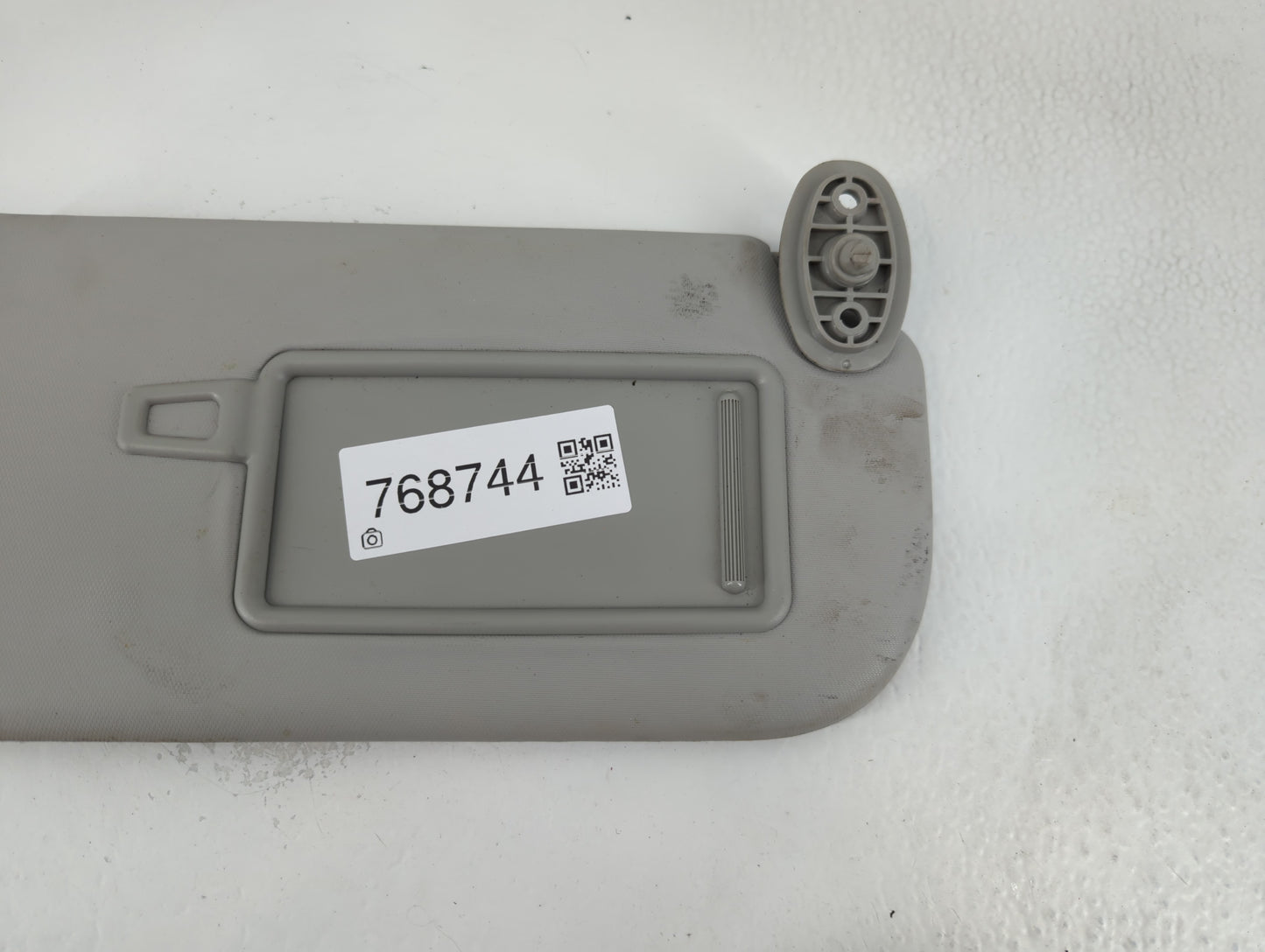 2014-2019 Kia Soul Sun Visor Shade Replacement Passenger Right Mirror Fits Fits 2014 2015 2016 2017 2018 2019 OEM Used Auto 