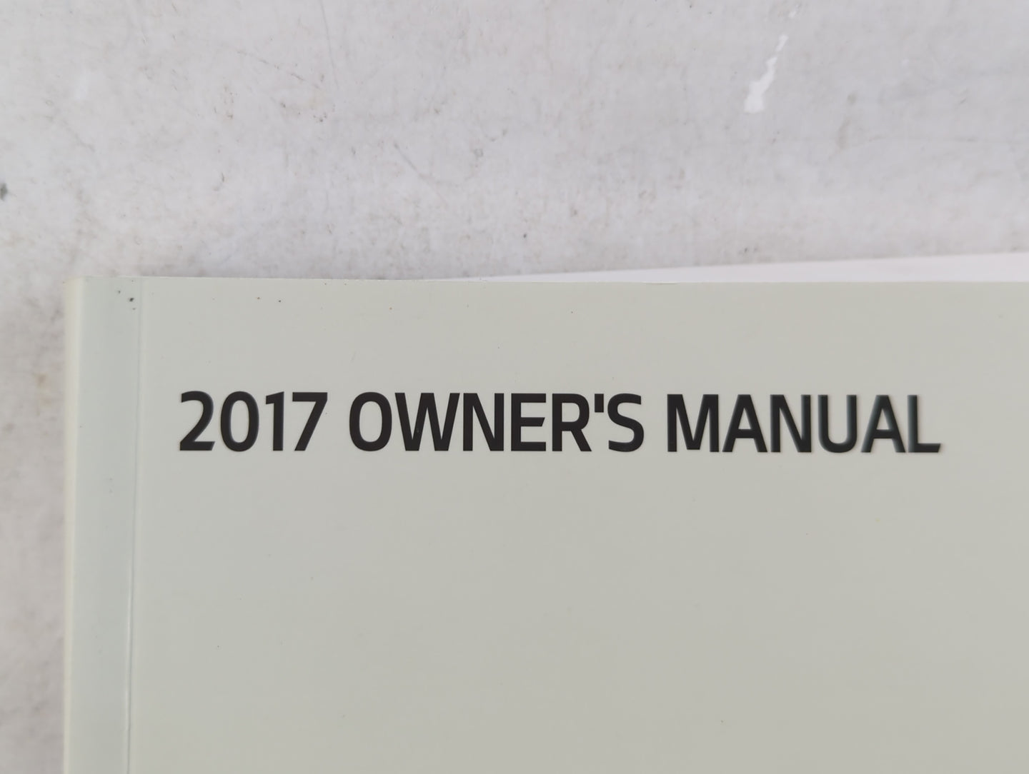 2017 Kia Soul Owners Manual Book Guide P/N:HB20 EU6DC OEM Used Auto Parts - Oemusedautoparts1.com